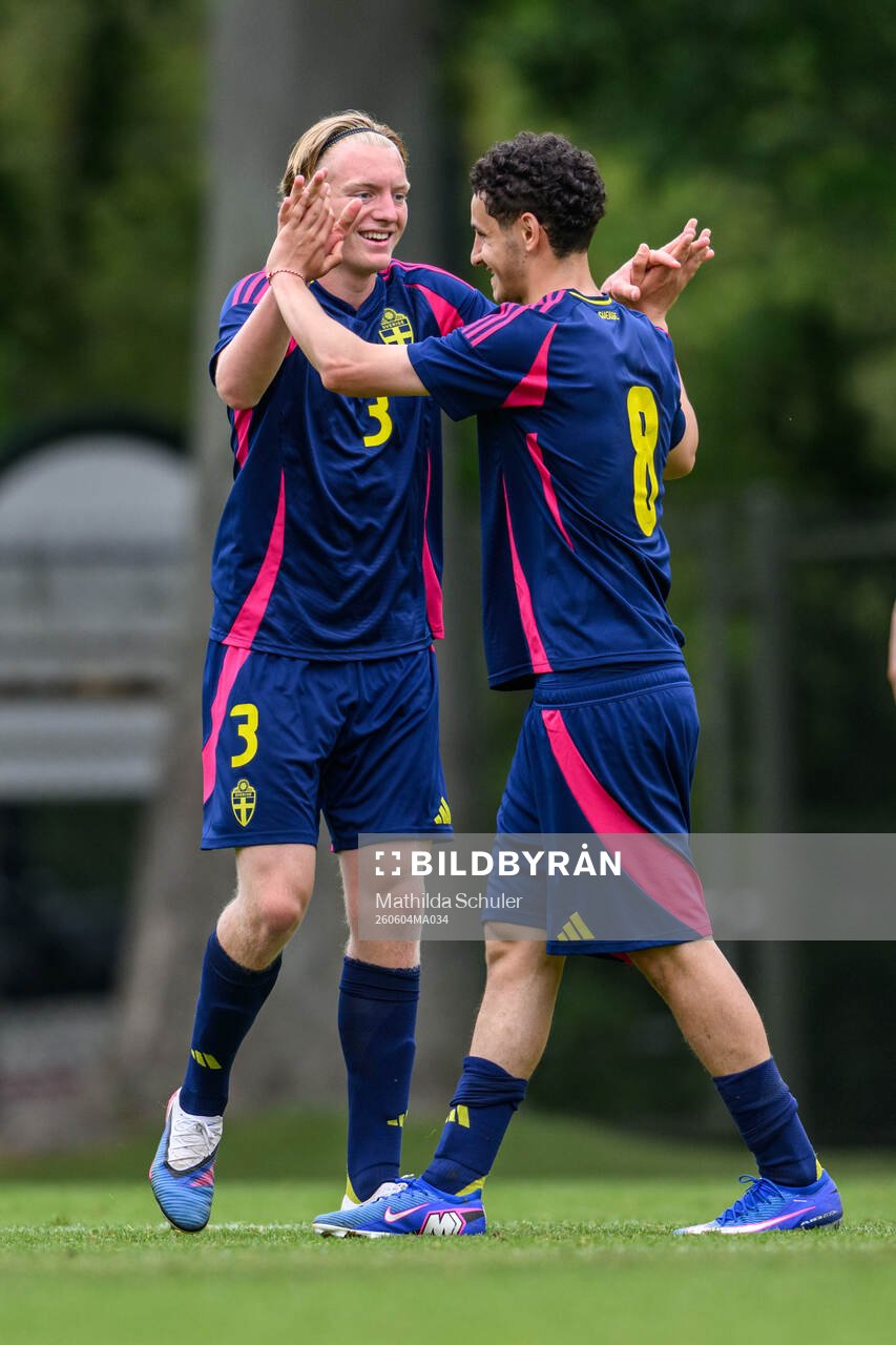 Hampus Thorsson and David Malki celebrate