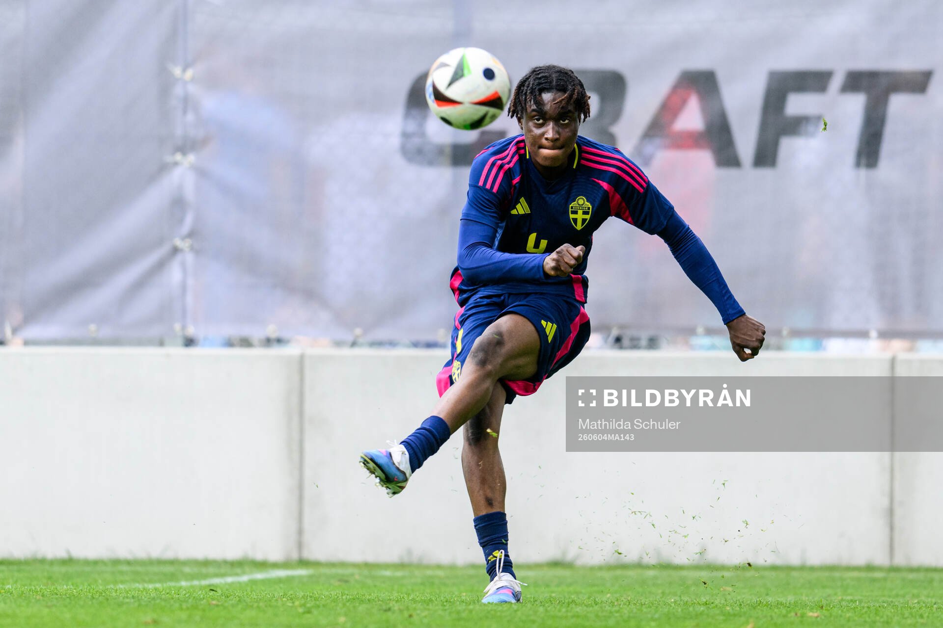 Warren Ngana