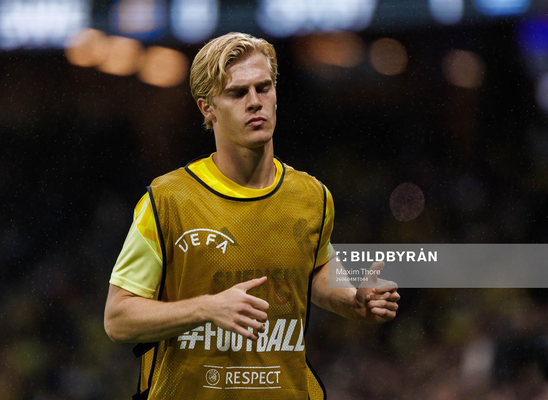 Lucas Bergvall of Sweden