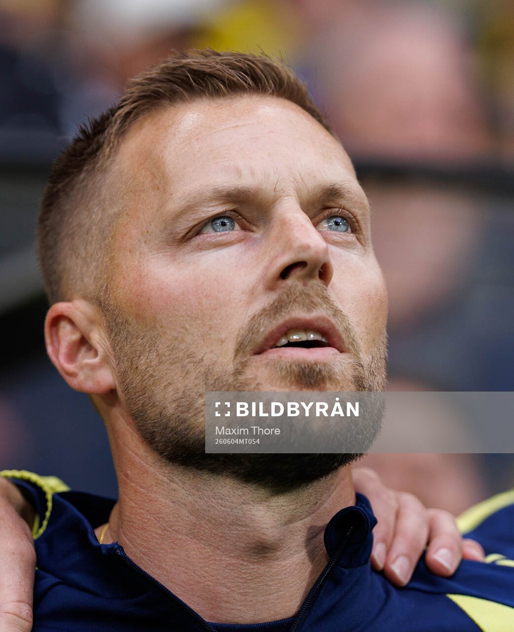 Assistant coach Sebastian Larsson of Sweden