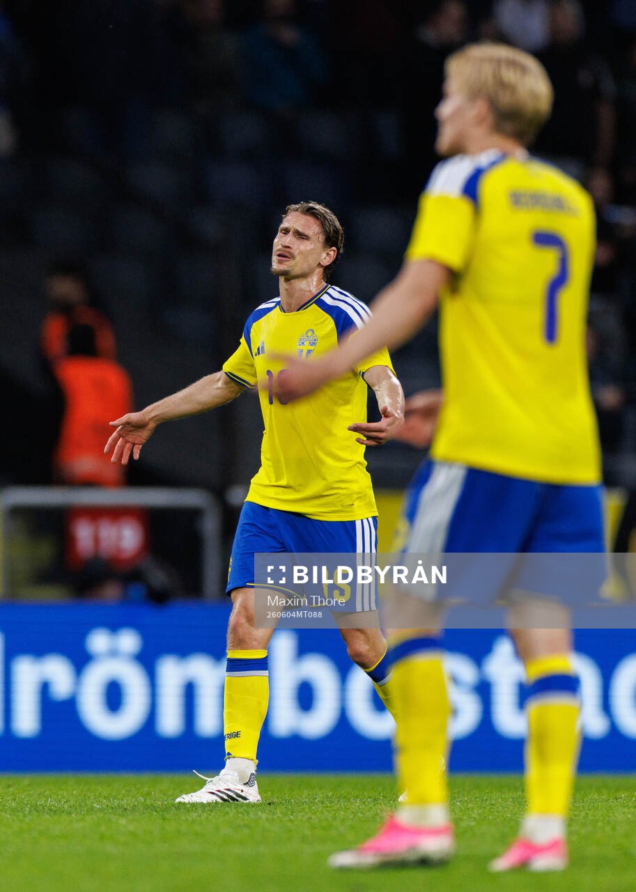 Carl Starfelt of Sweden looks dejected