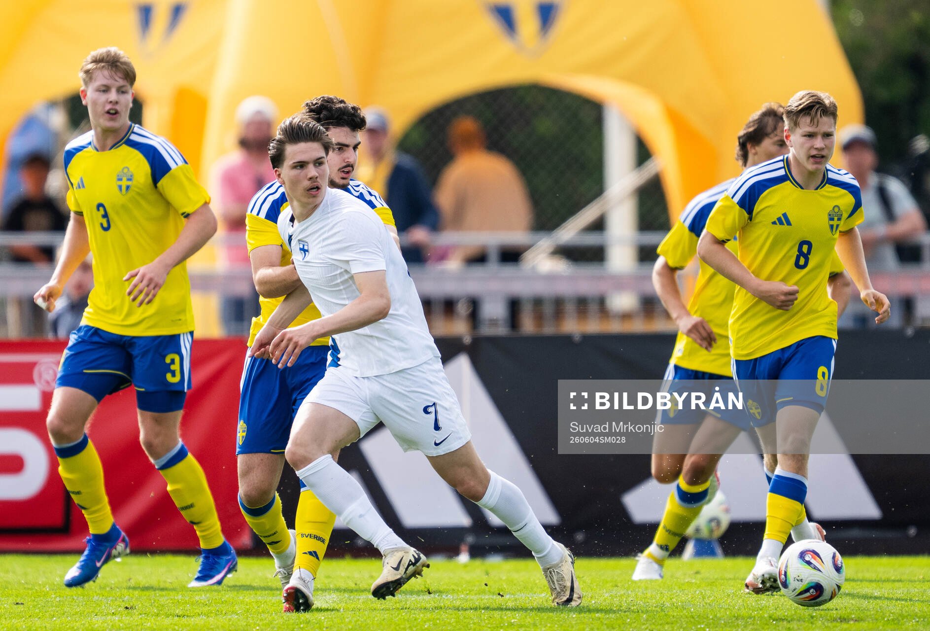 Bleon Kurtulus of Sweden and Julius Körkkö of Finland