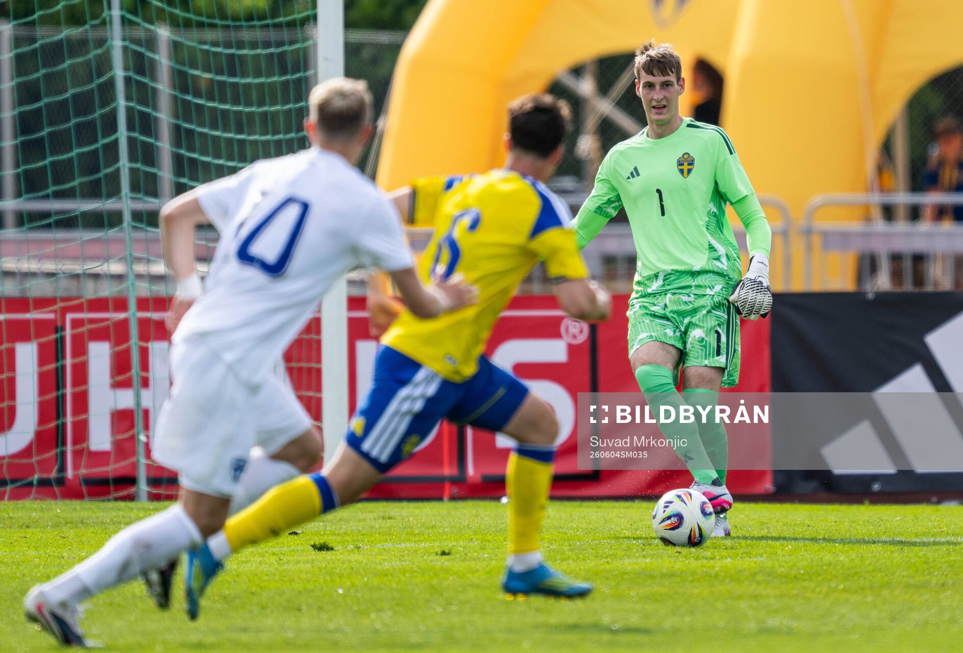 Goalkeeper Elis Jäger of Sweden