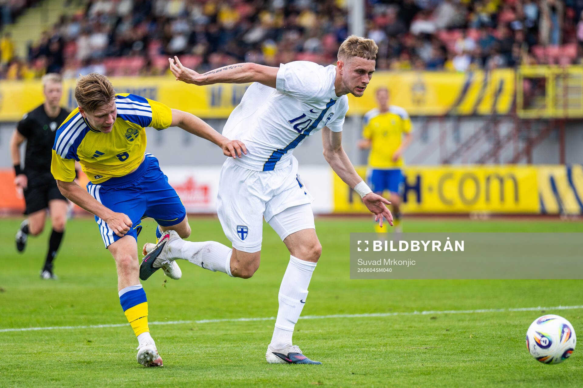 Victor Svensson of Sweden and Jimi Tauriainen of Finland