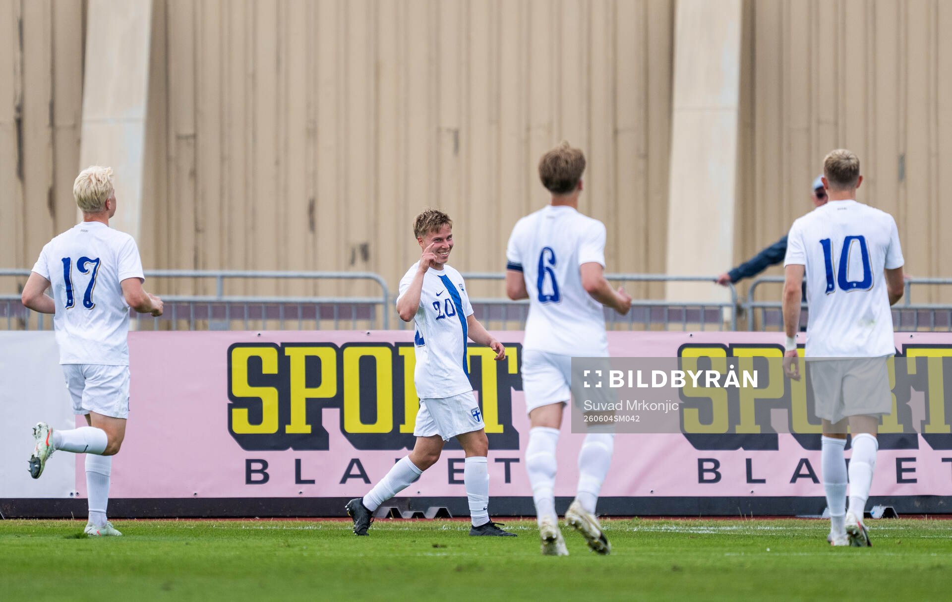 Otso Liimatta of Finland celebrates