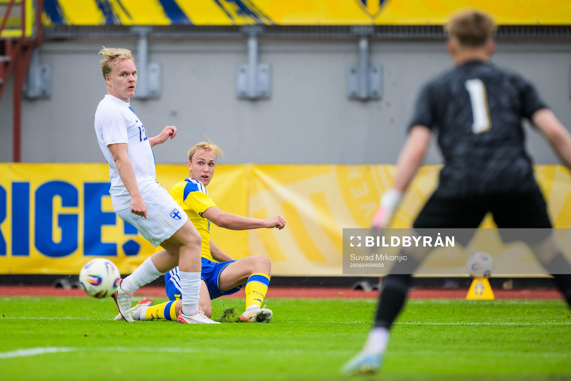 Oskari Väistö of Finland and Leo Östman of Sweden