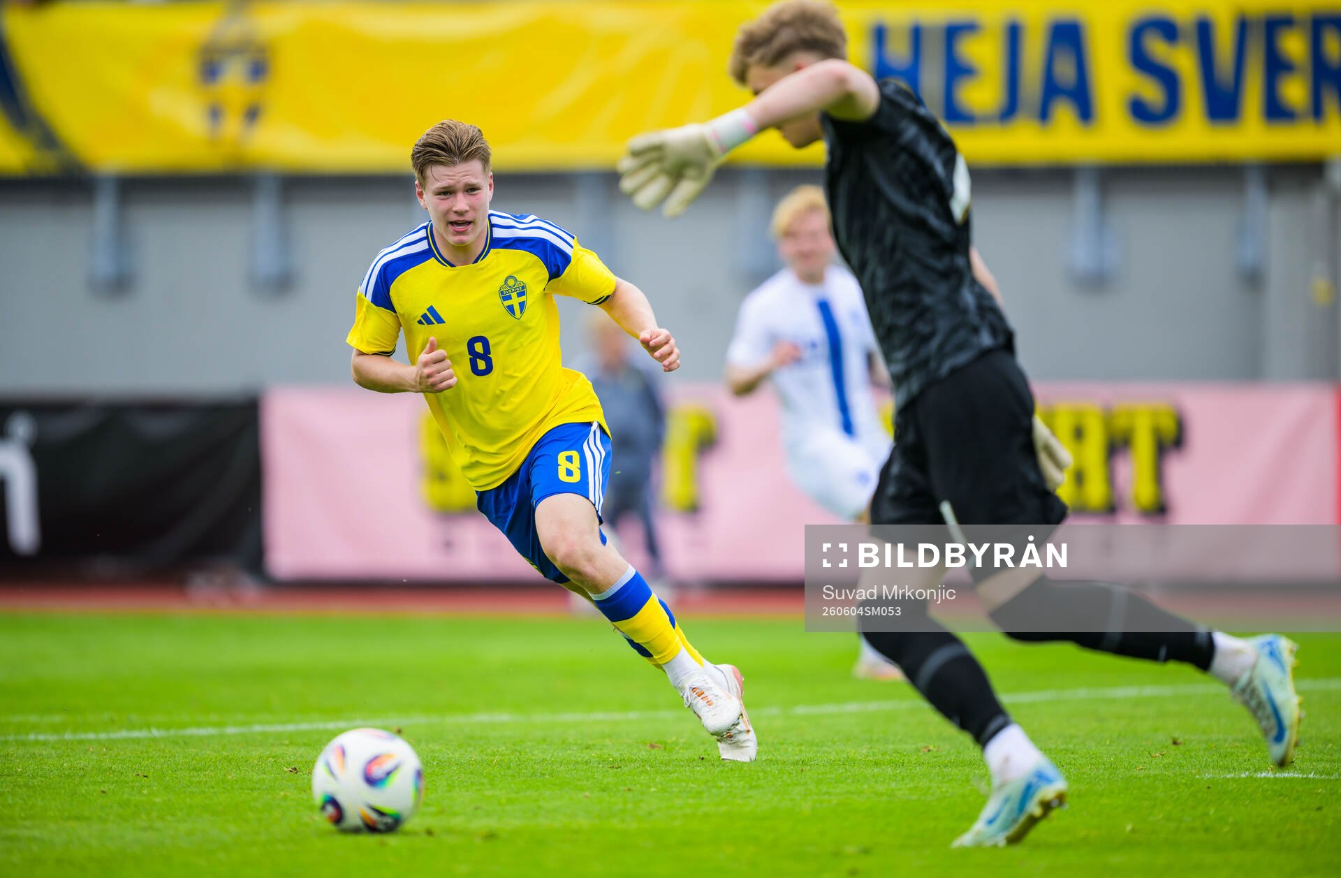 Victor Svensson of Sweden