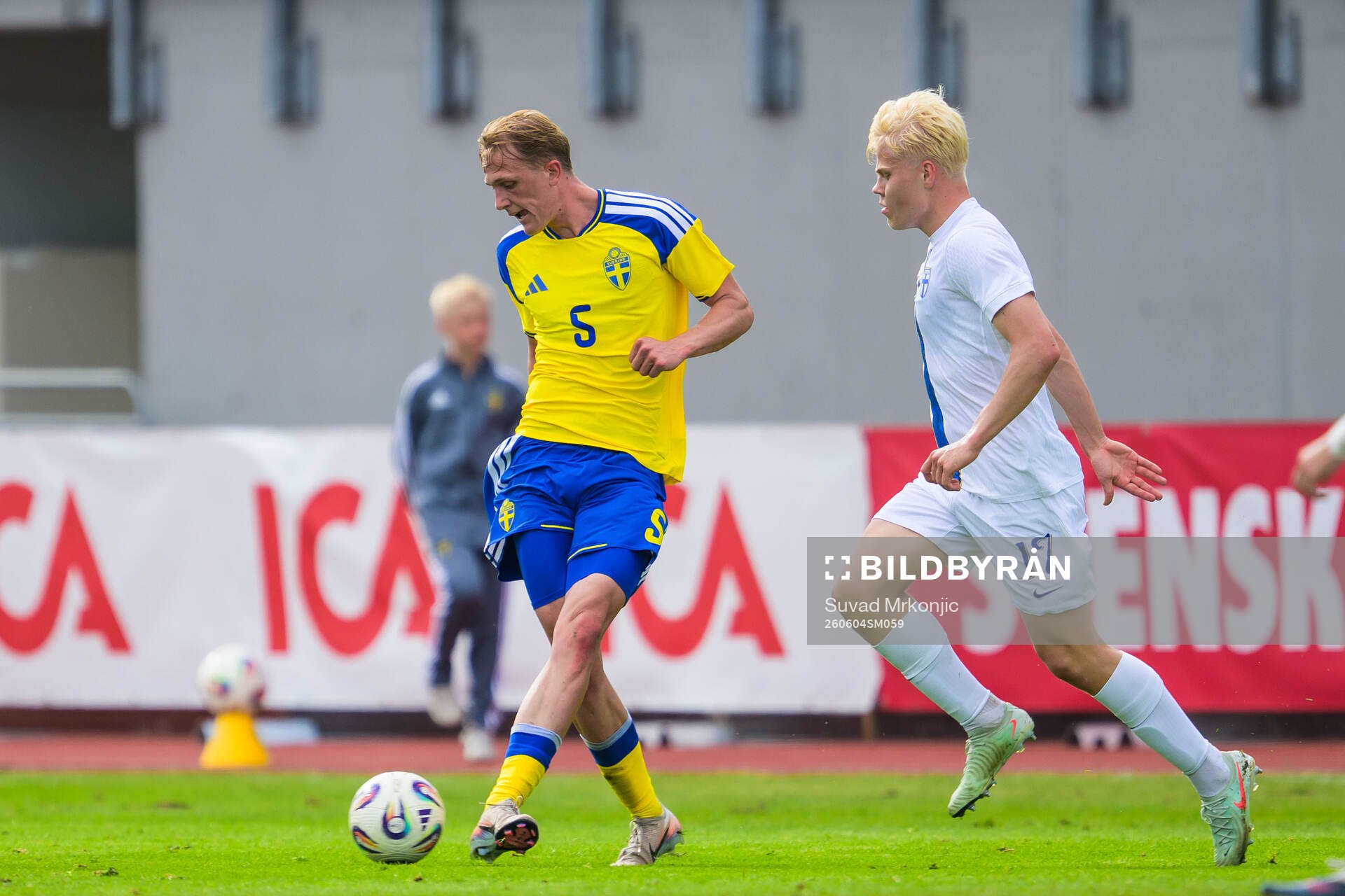Olle Samuelsson of Sweden and Otto Ruoppi of Finland