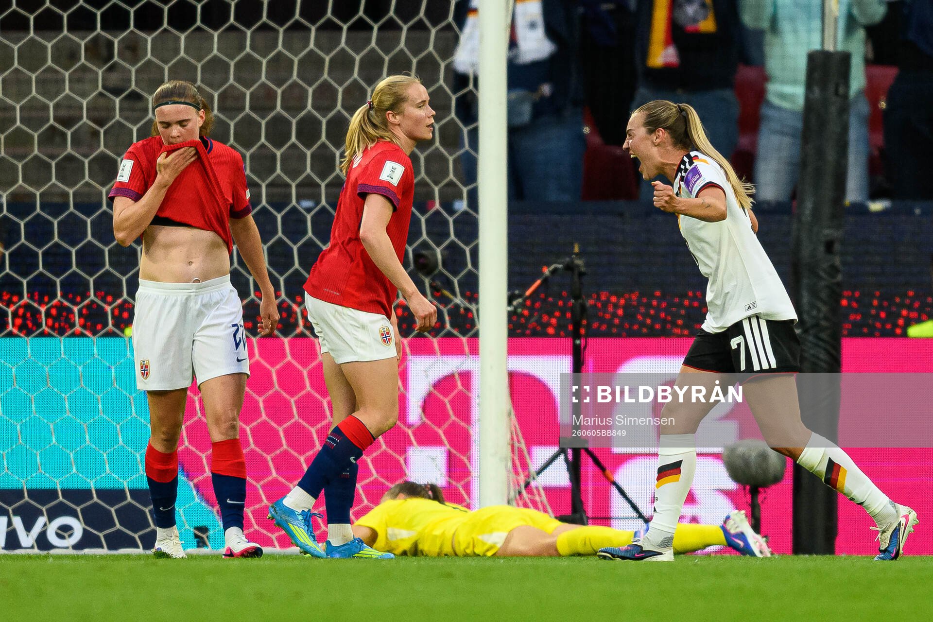Marie Müller of Germany celebrates