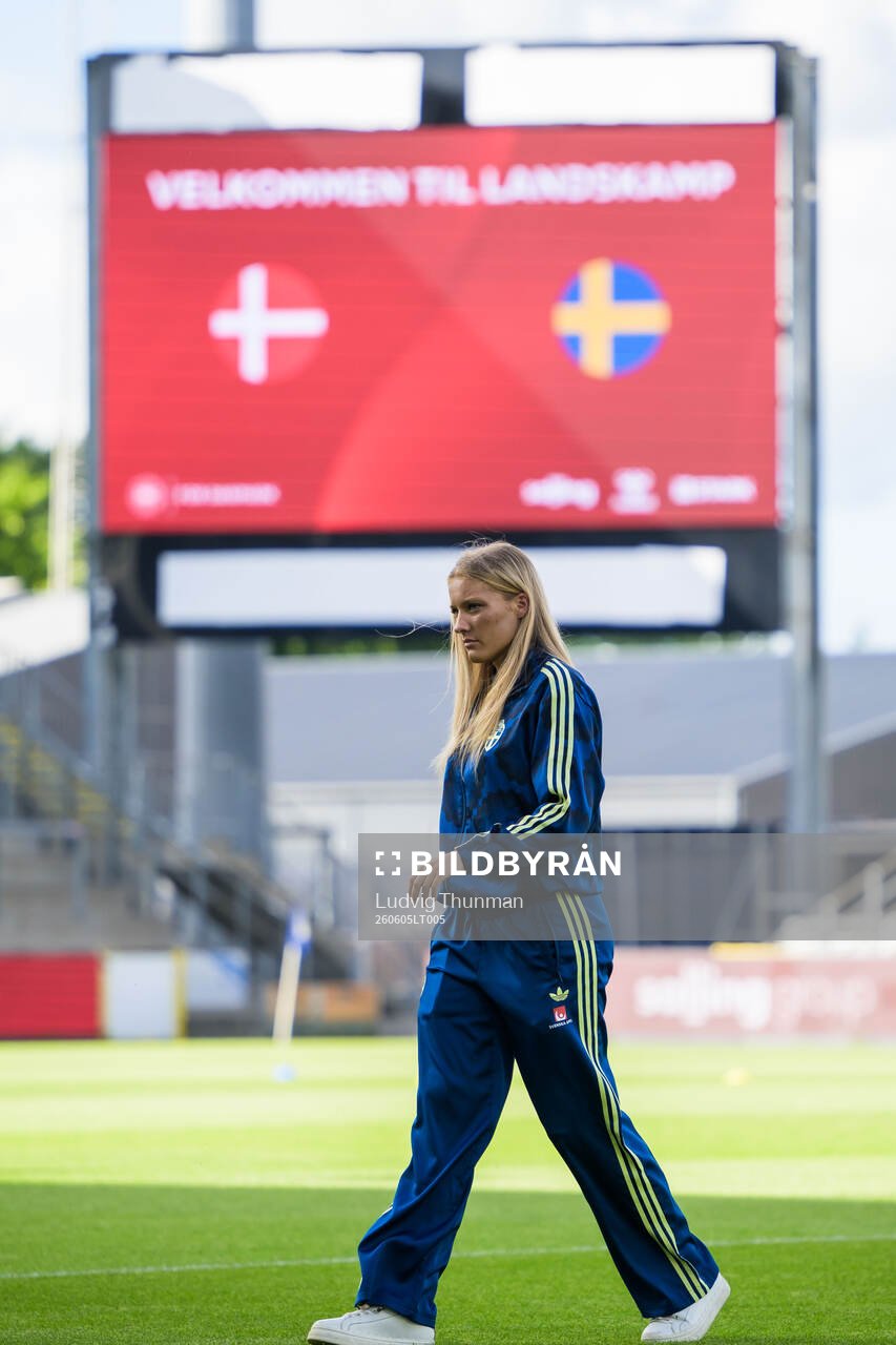 Smilla Holmberg of Sweden