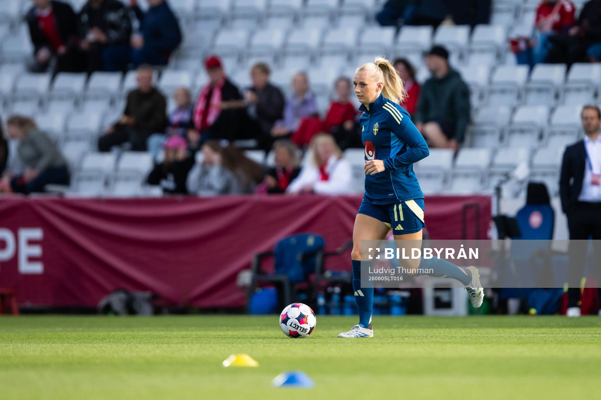 Stina Blackstenius of Sweden
