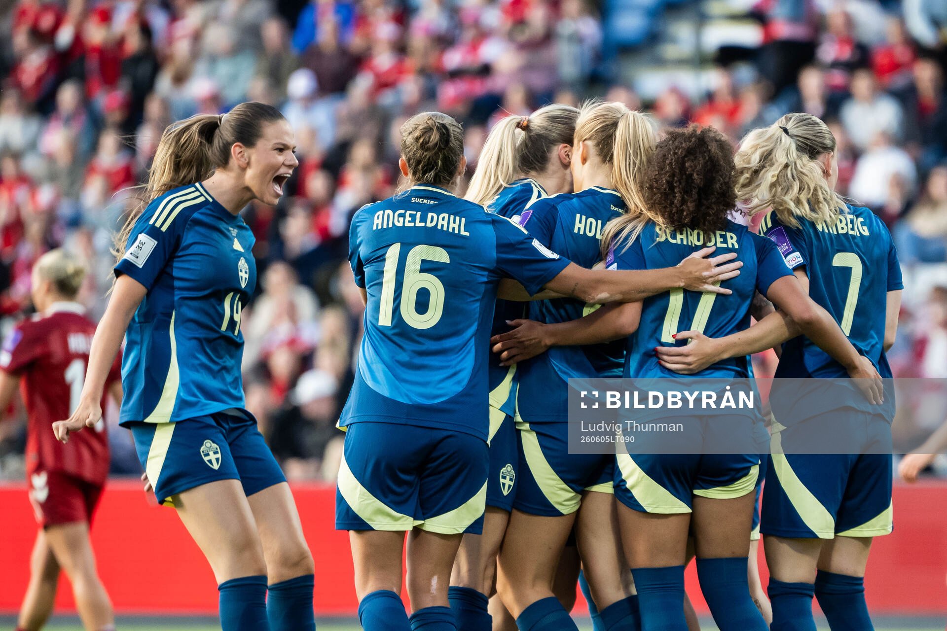 Johanna Rytting Kaneryd of Sweden celebrates with team mates