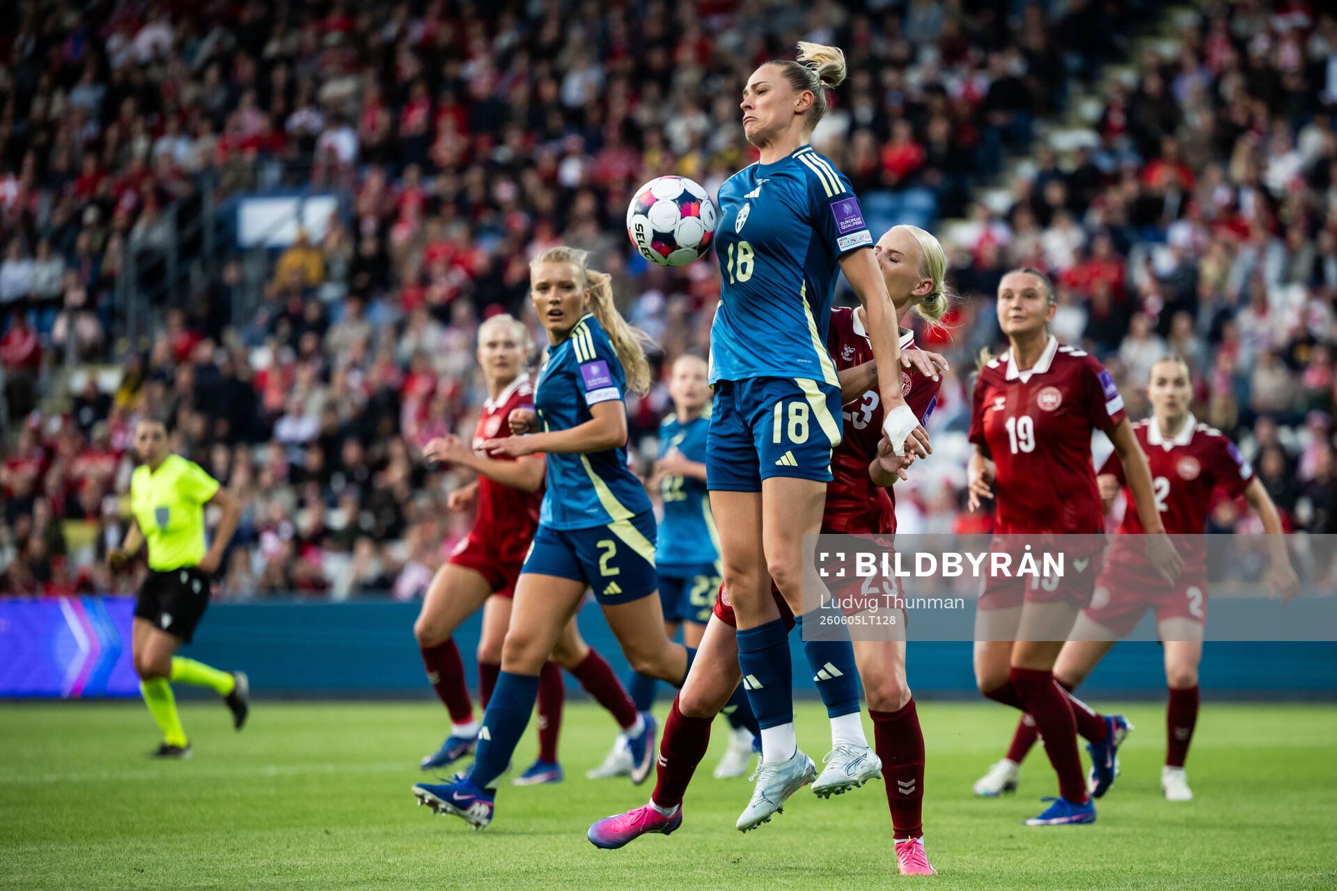 Fridolina Rolfö of Sweden and Sofie Svava of Denmark