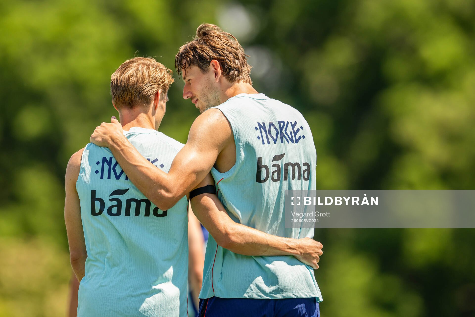 Martin Ødegaard and Sander Berge of the Norwegian national
