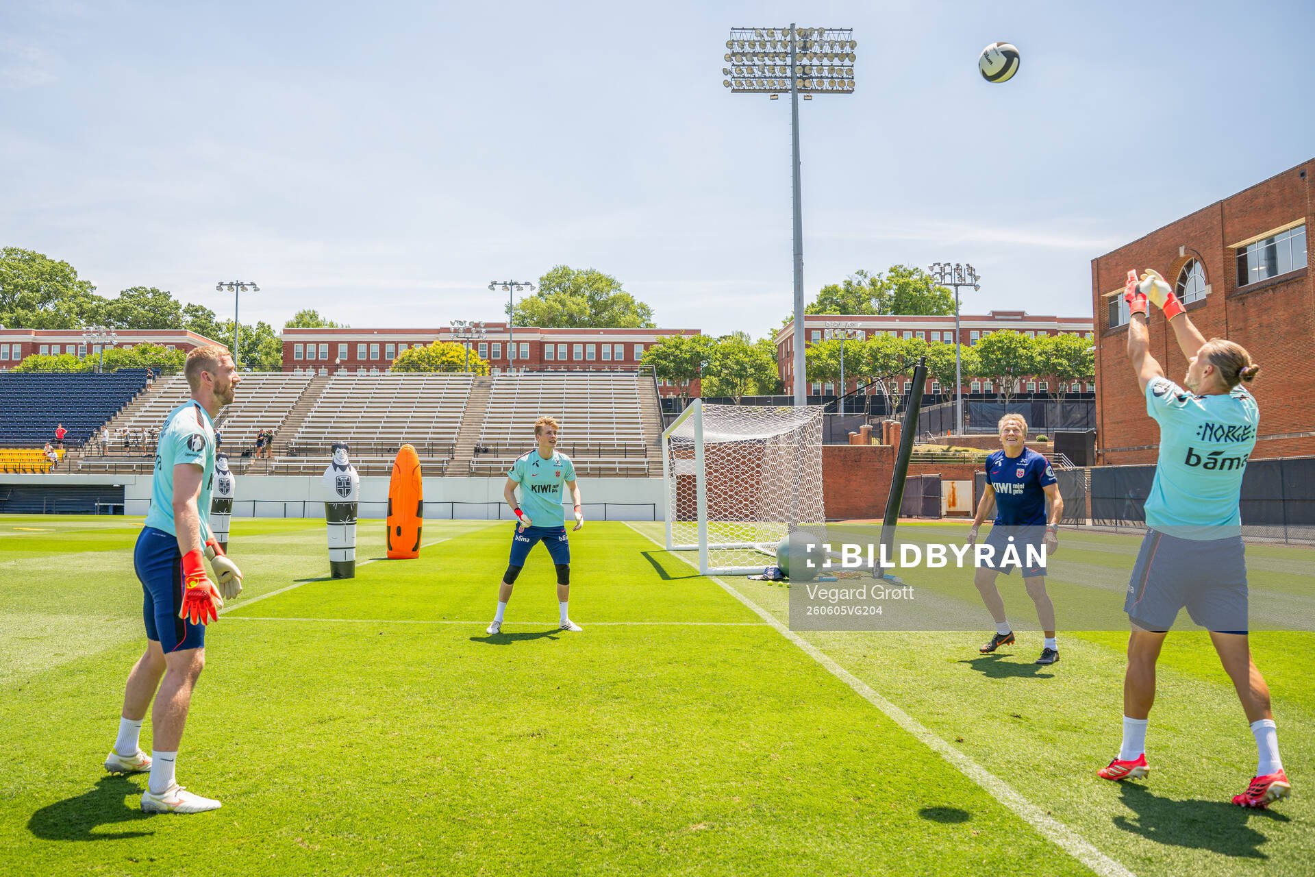 Goalkeepers Egil Selvik, Sander Tangvik, goalkeeper coach