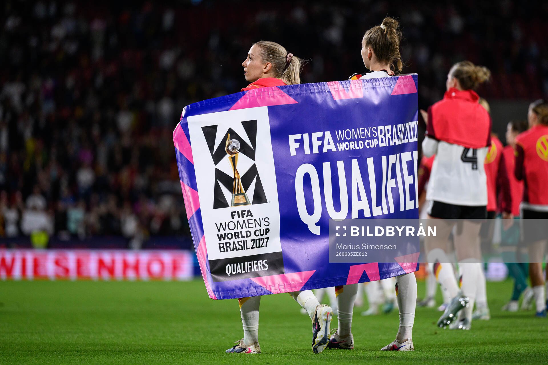 Sophia Kleinherne and Elisa Senß of Germany celebrate