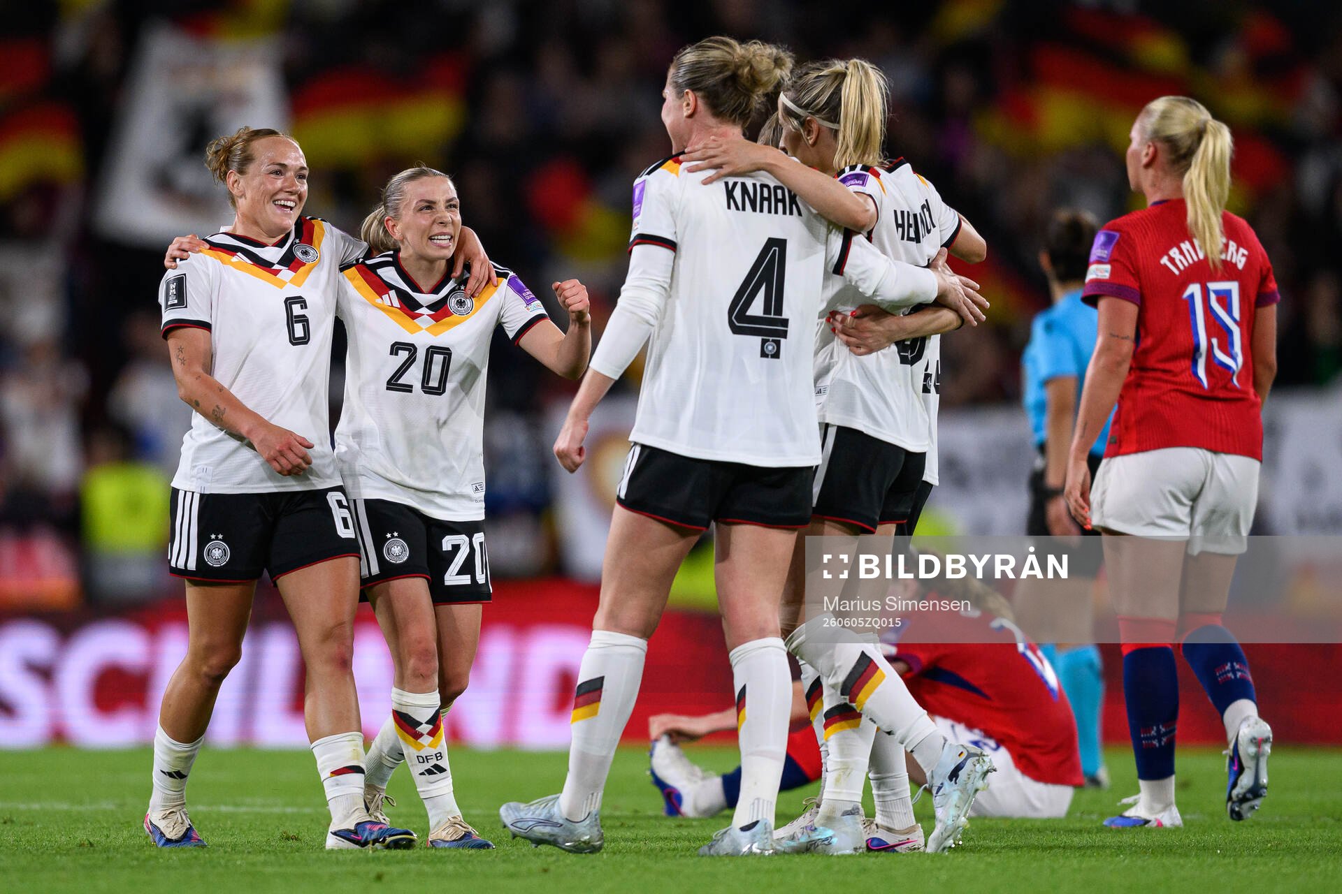 Lisanne Gräwe and Elisa Senß of Germany celebrate