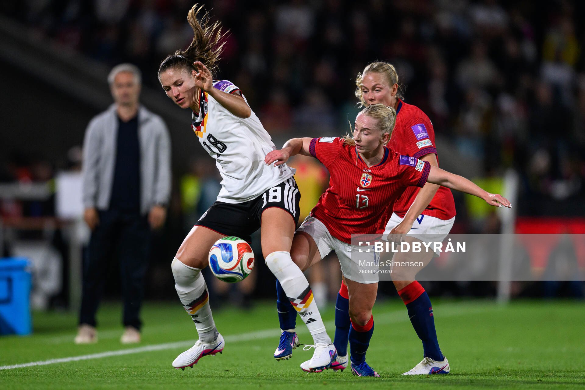 Melissa Kössler of Germany and Thea Bjelde of Norway