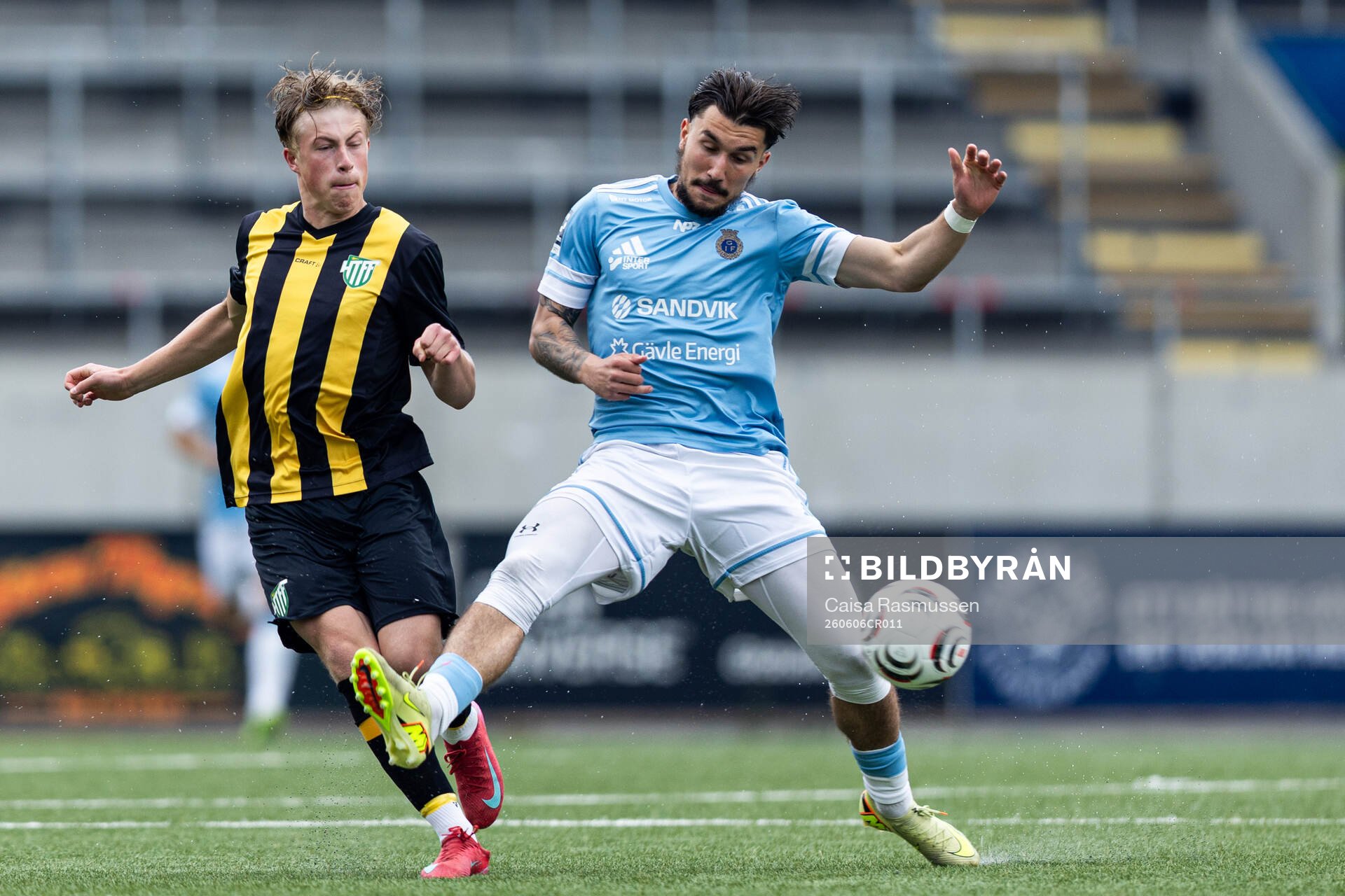 Hammarby TFFs Noah Ek och Gefles Alen Zahirovic