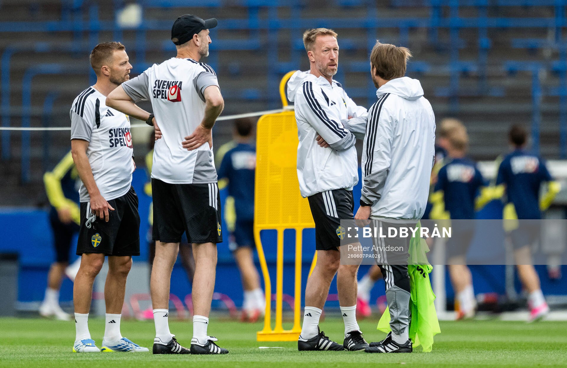 Assistant coaches Sebastian Larsson, Andreas Georgson and