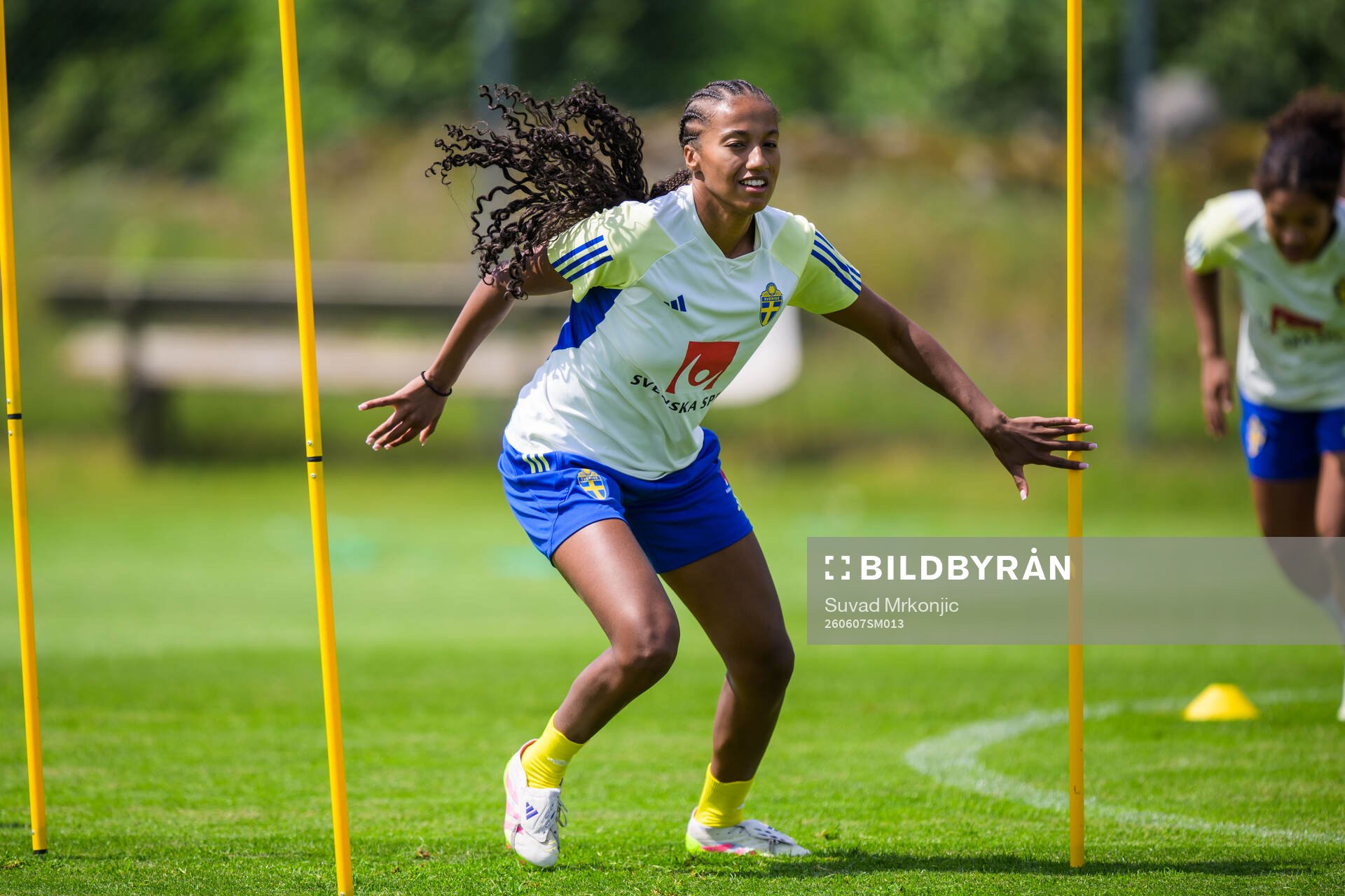 Cassandra Bogere of Sweden