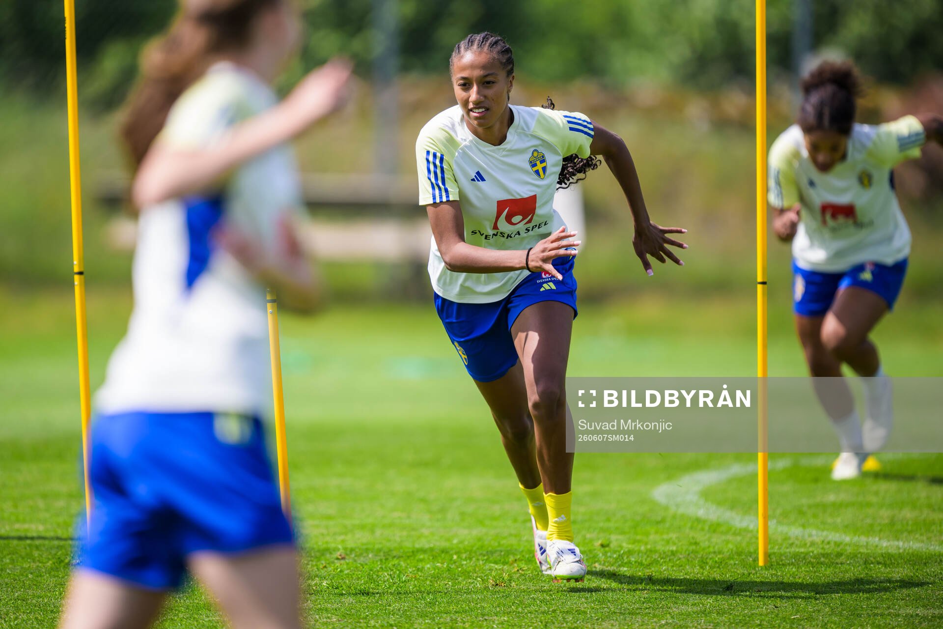 Cassandra Bogere of Sweden