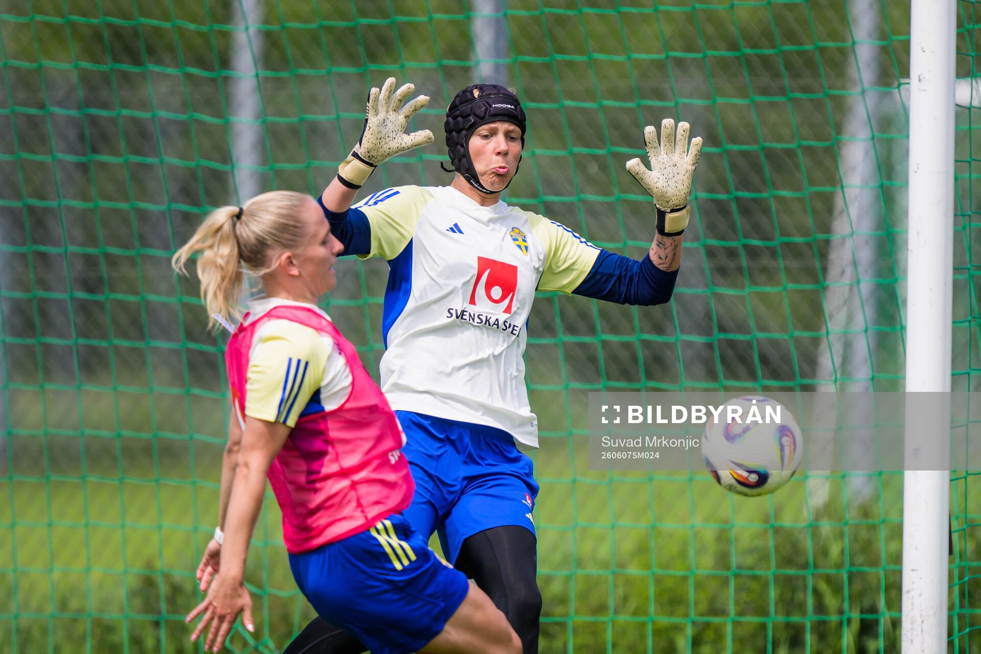 Goalkeeper Saga Andersson of Sweden