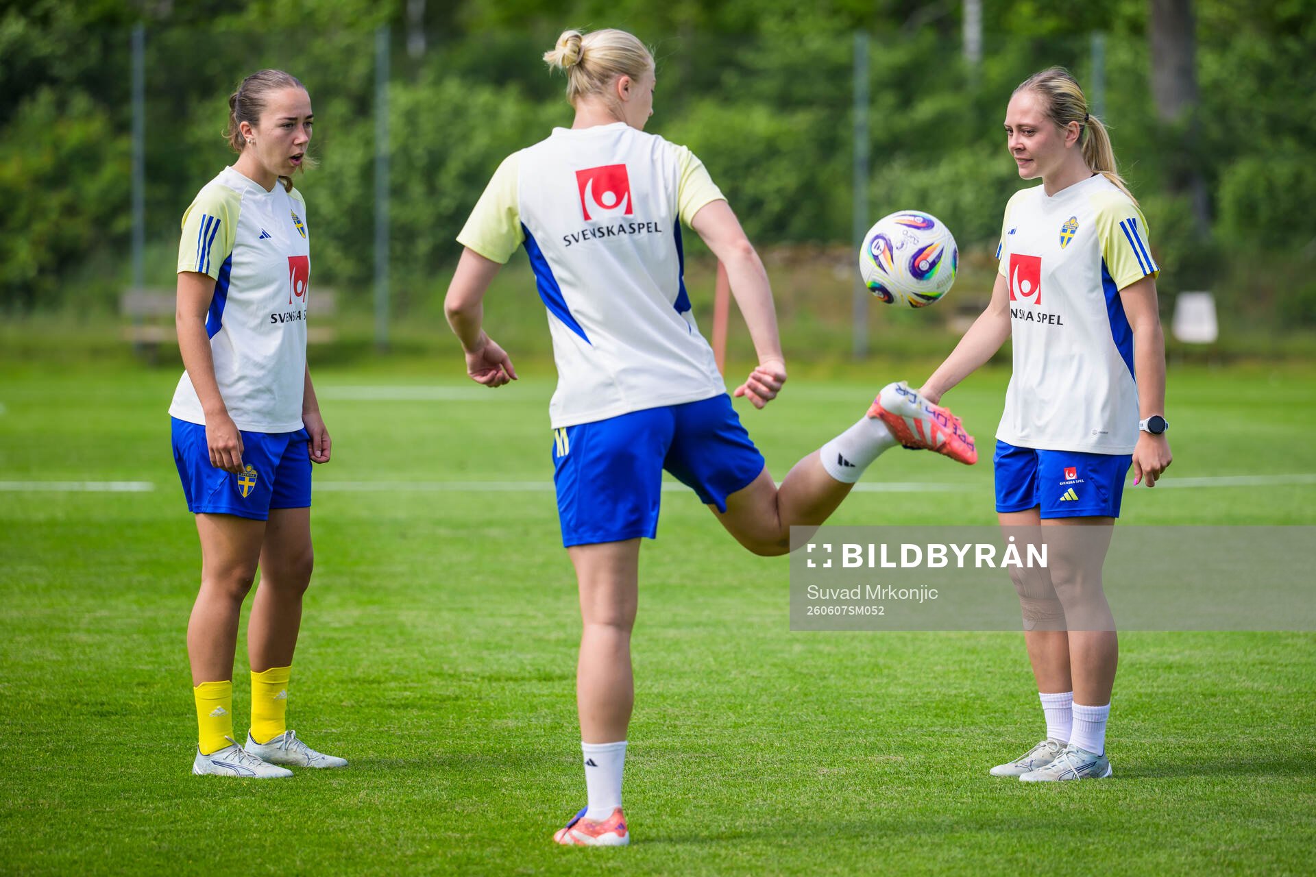 Athinna Persson Lundgren, Wilma Leidhammar and Alice