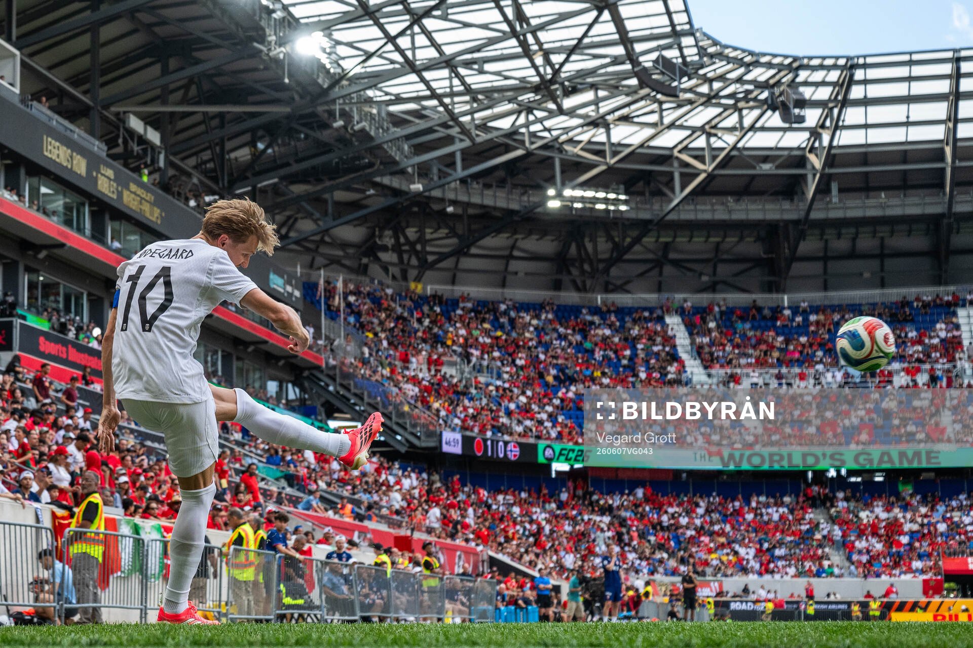 Martin Ødegaard of Norway with a corner kick