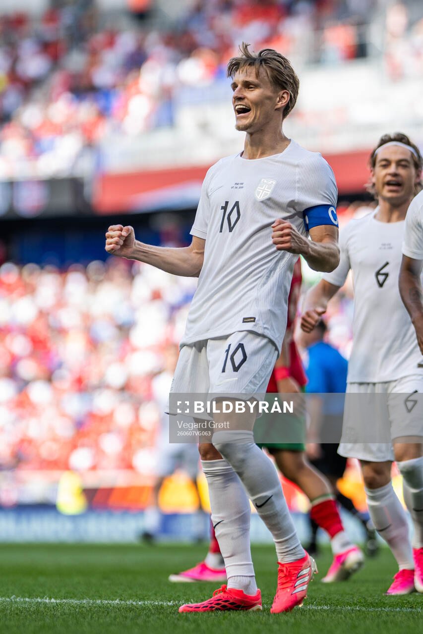 Martin Ødegaard of Norway celebrates