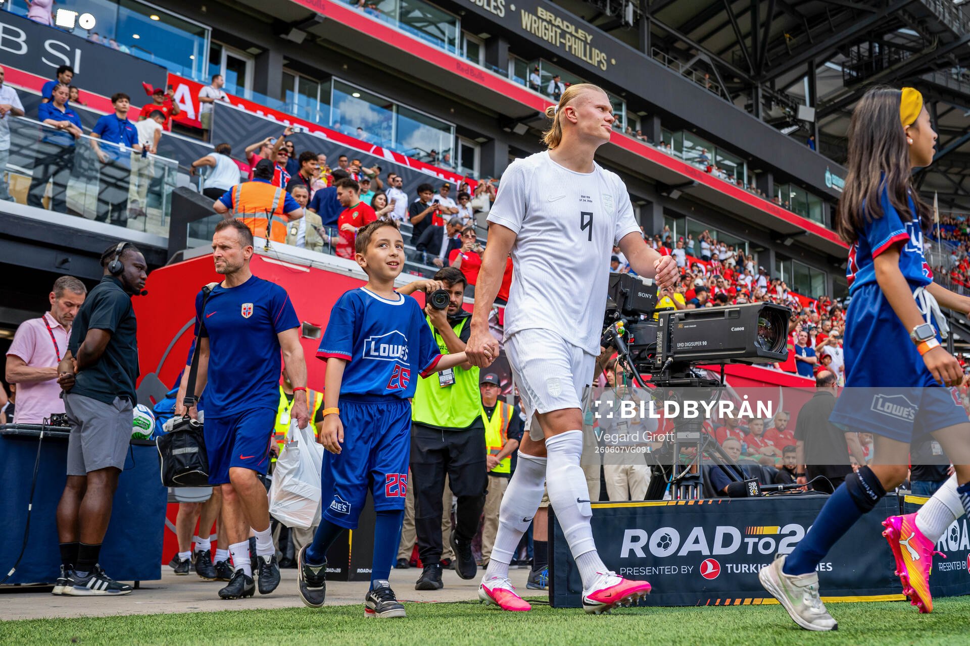 Erling Braut Haaland of Norway enters the pitch