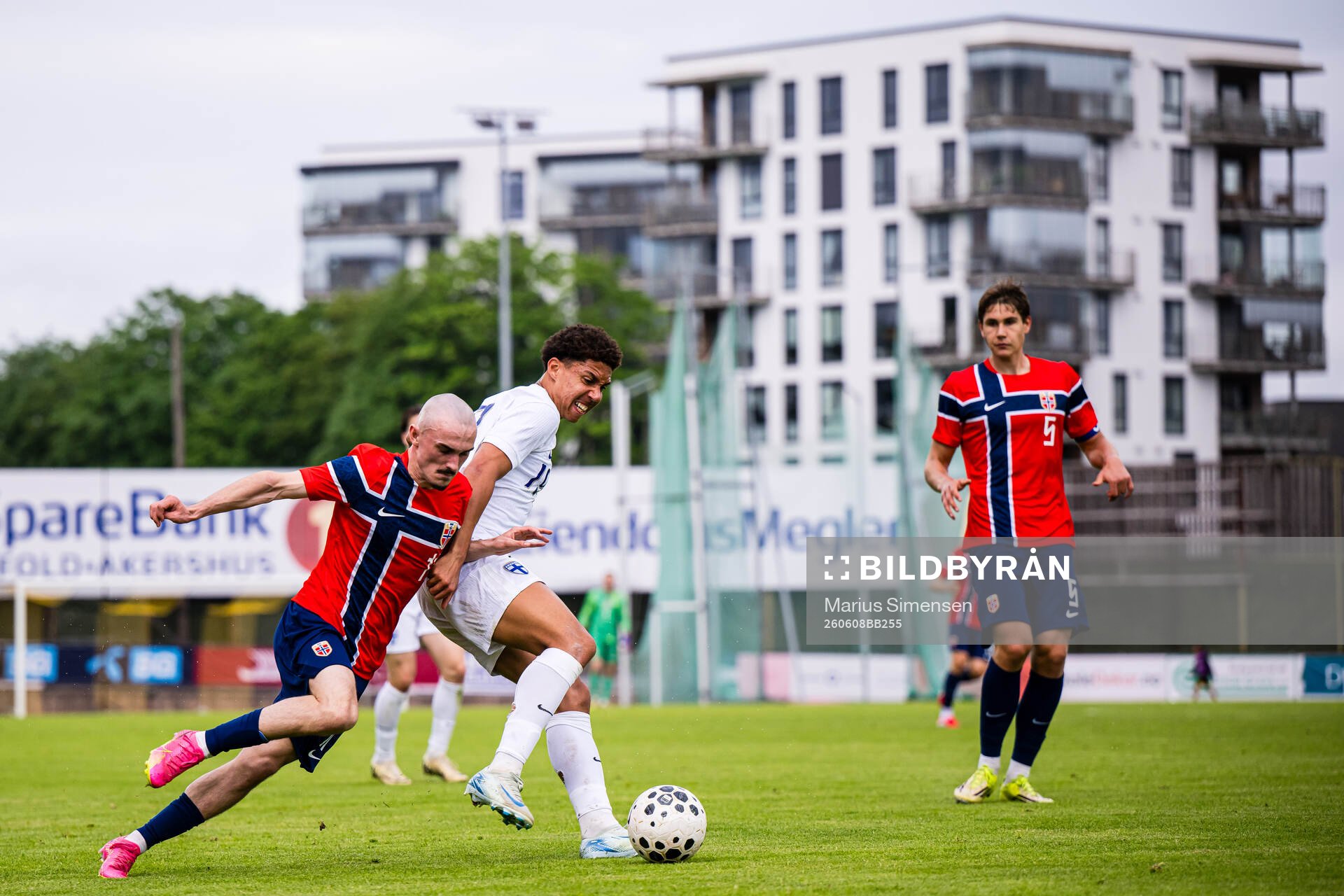 Marius Broholm of Norway and David Ezeh of Finland