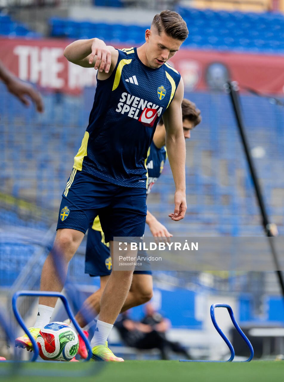 Viktor Gyökeres of the Swedish national football team at a