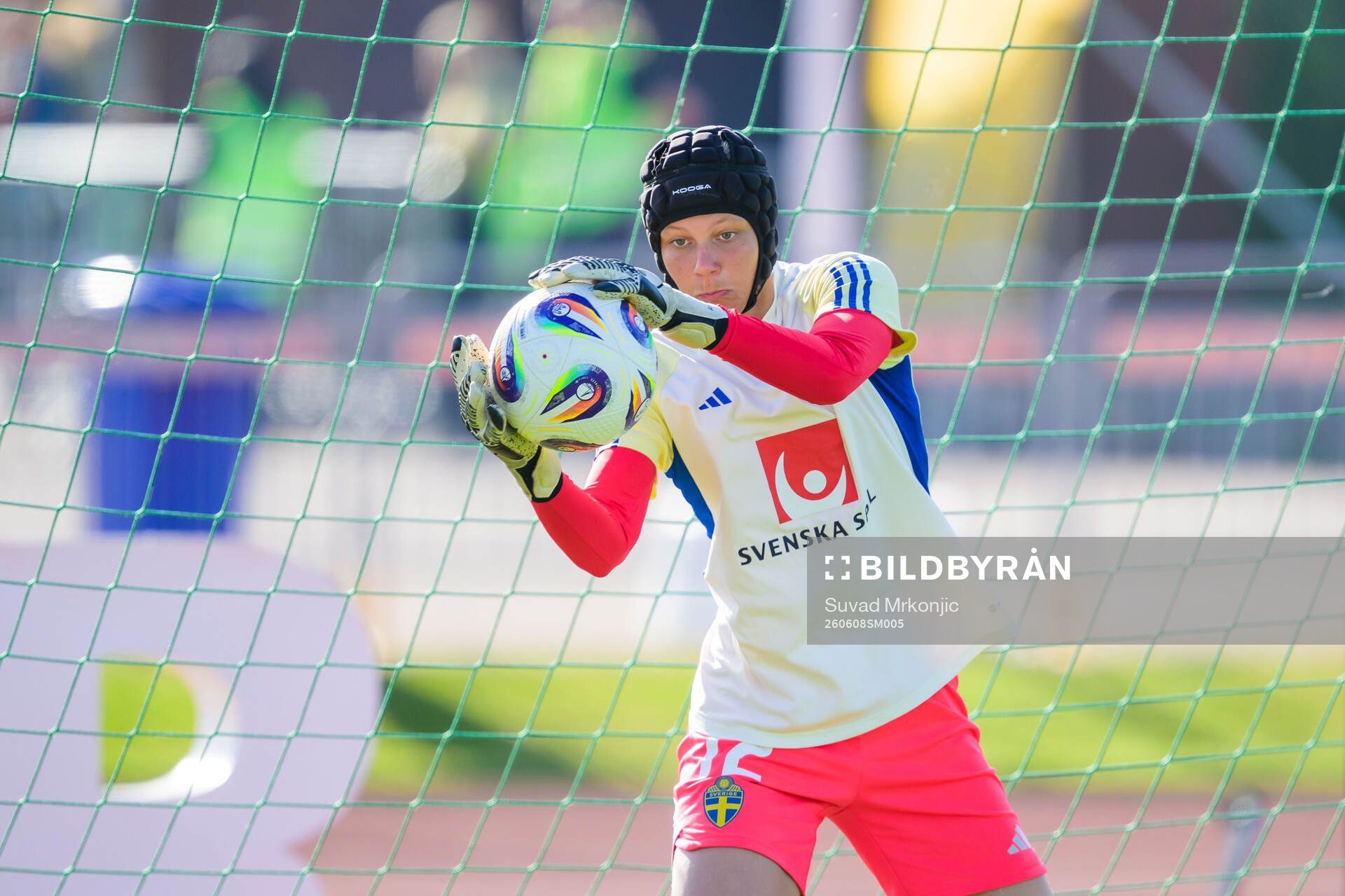 Goalkeeper Saga Andersson of Sweden