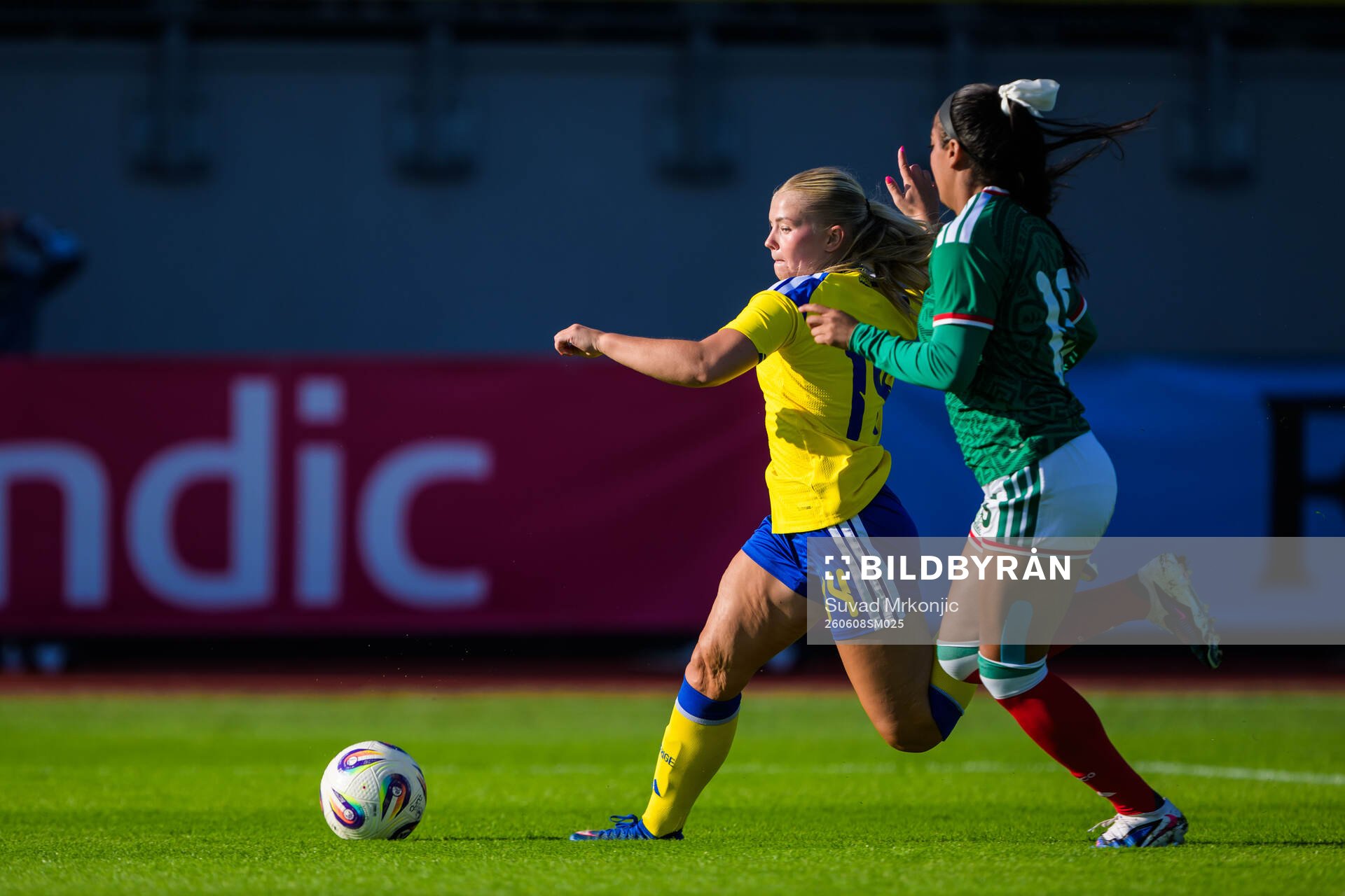 Matilda Nildén of Sweden and Ana Mendoza González of