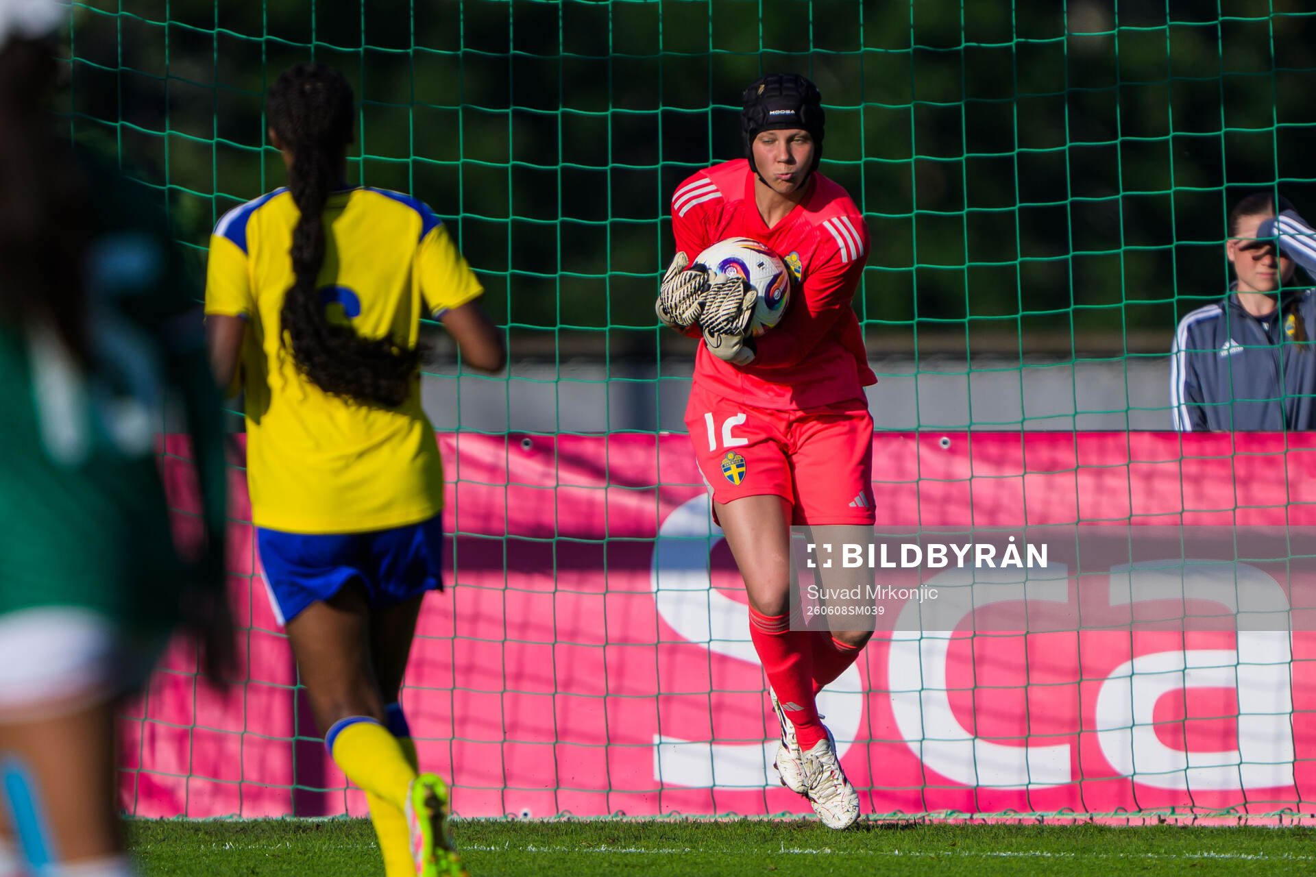 Goalkeeper Saga Andersson of Sweden