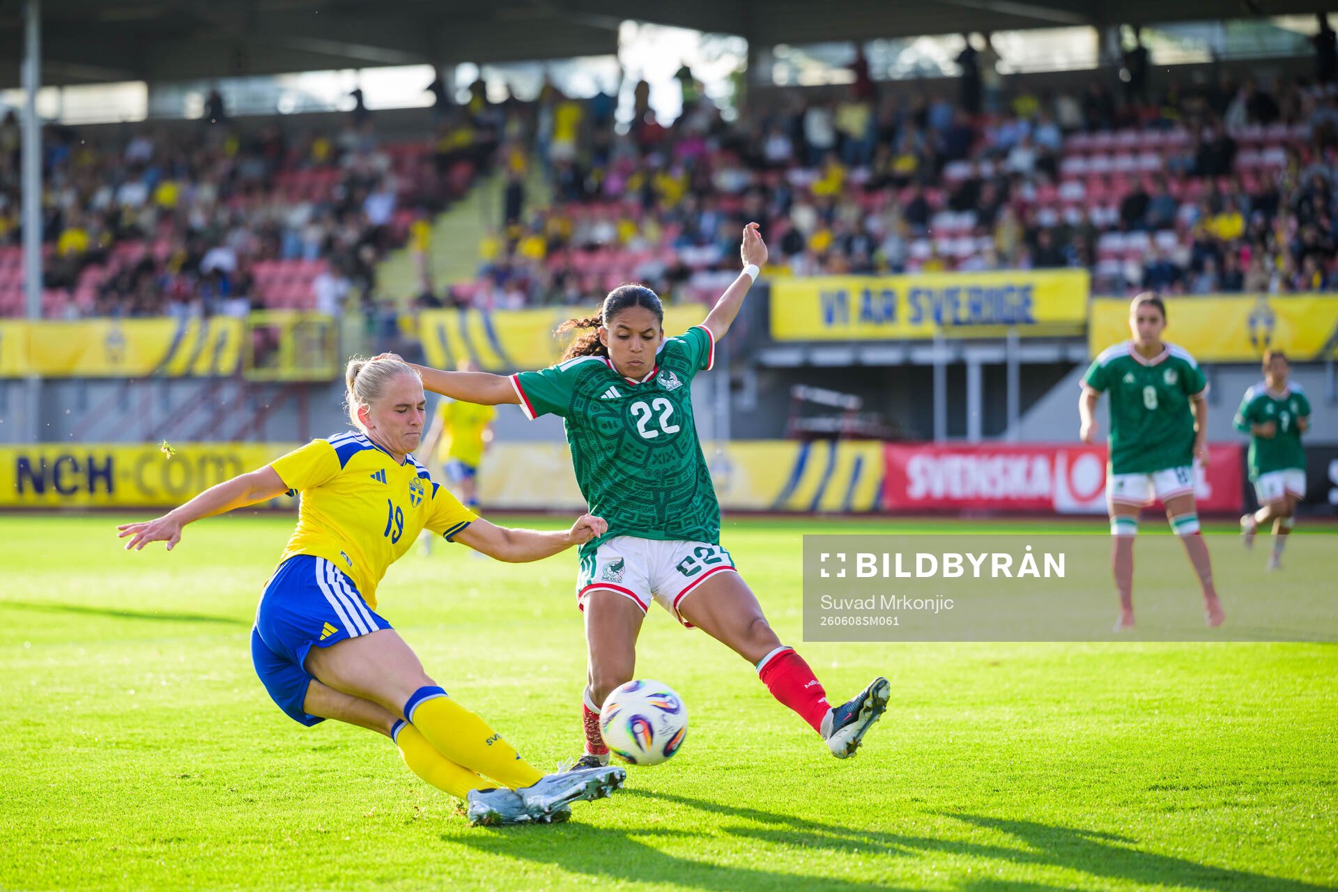 Tuva Skoog of Sweden and Lourdes de la Caridad Bosh Lourdes