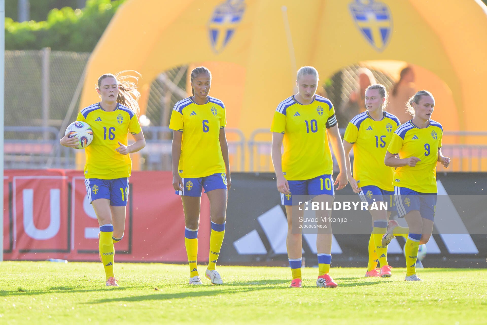 Svea Rehnberg, Cassandra Bogere and Wilma Leidhammar of