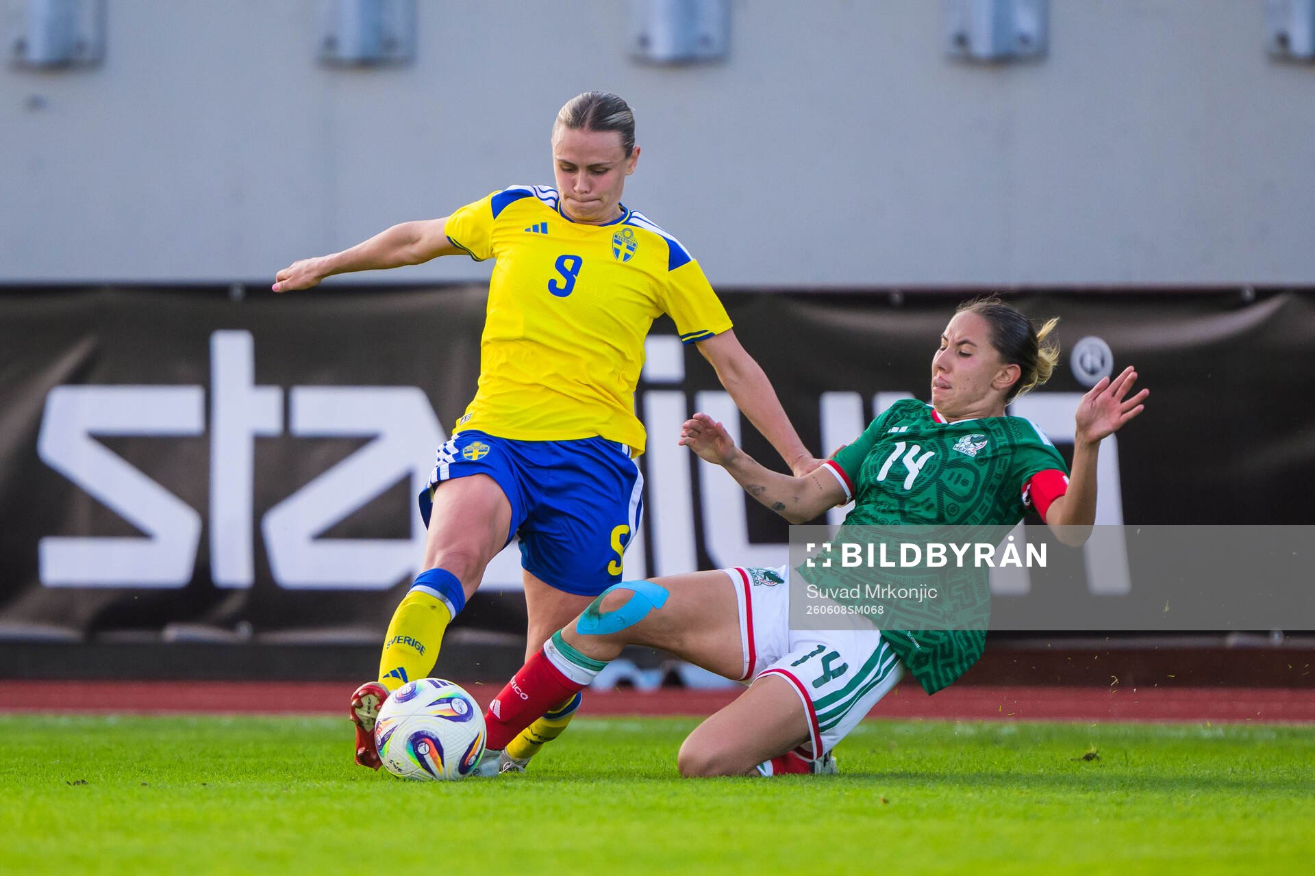 Maja Bodin of Sweden and Tanna Sánchez Carreto of Mexico