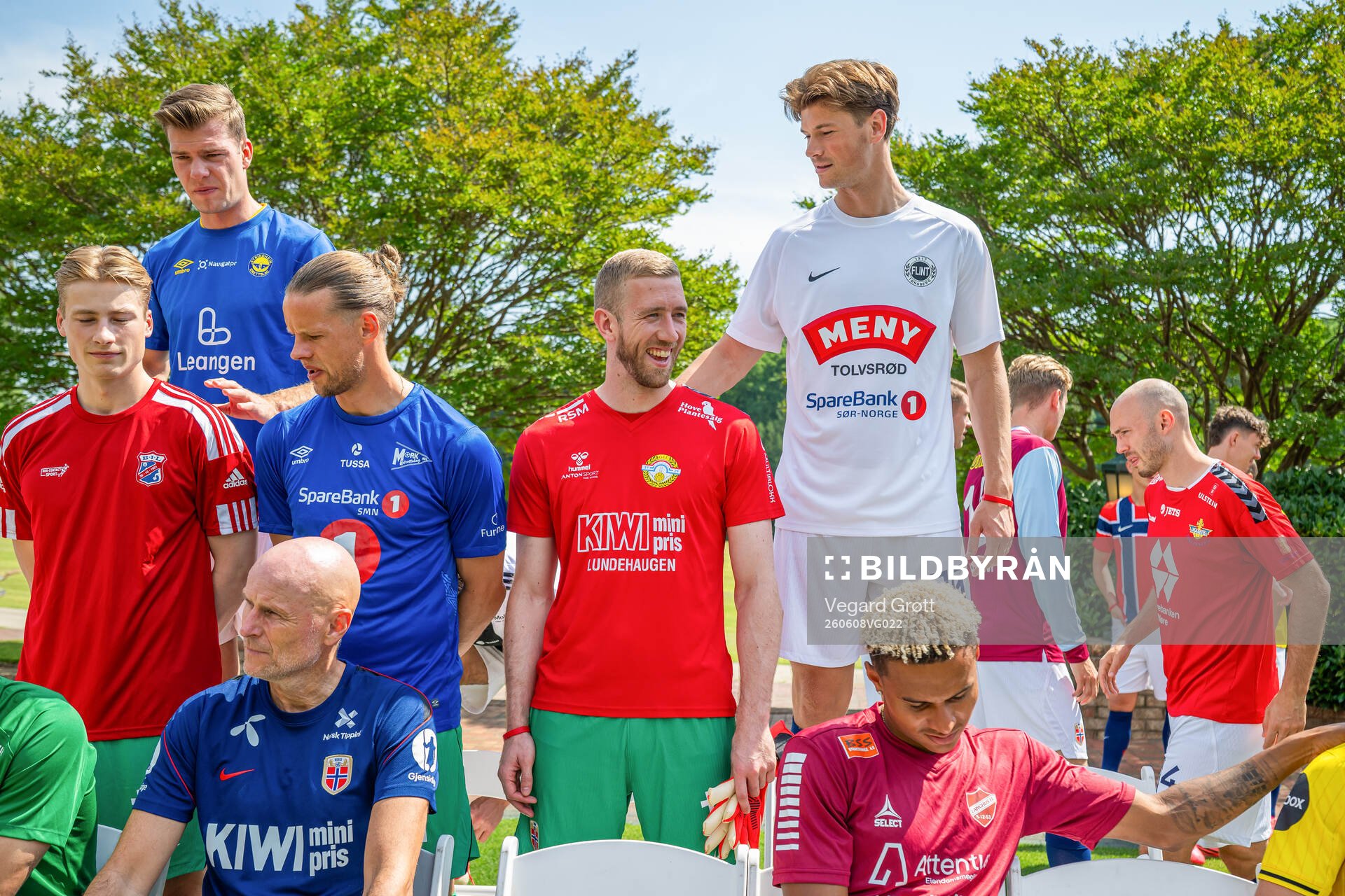 Goalkeeper Egil Selvik, Henrik Falchener and players of the