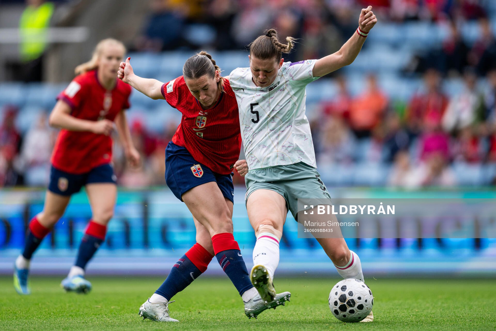 Elisabeth Terland of Norway and Claudia Wenger Claudia