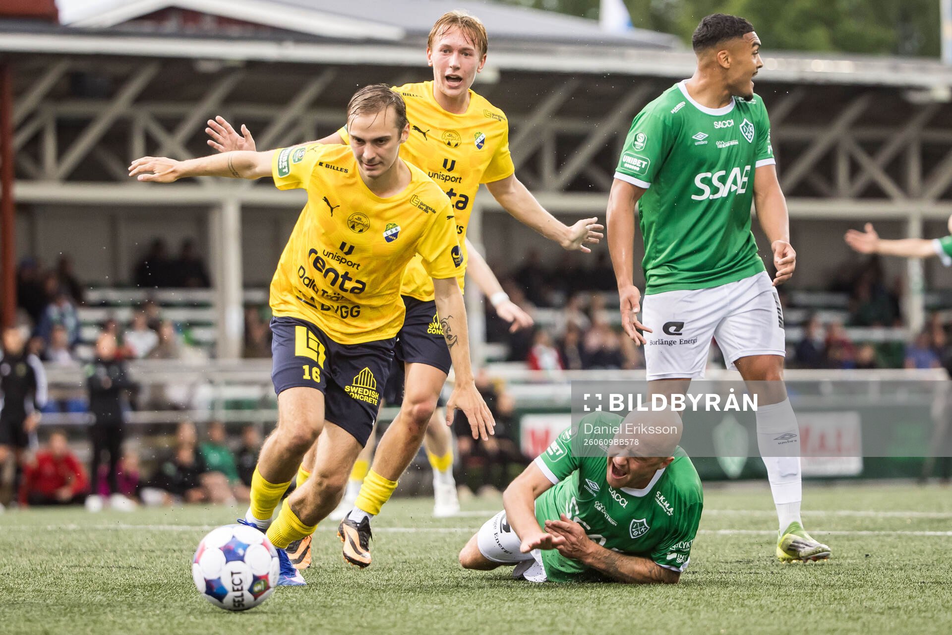 Ljungskiles Emilio Reljanovic och Brages Anton Lundin