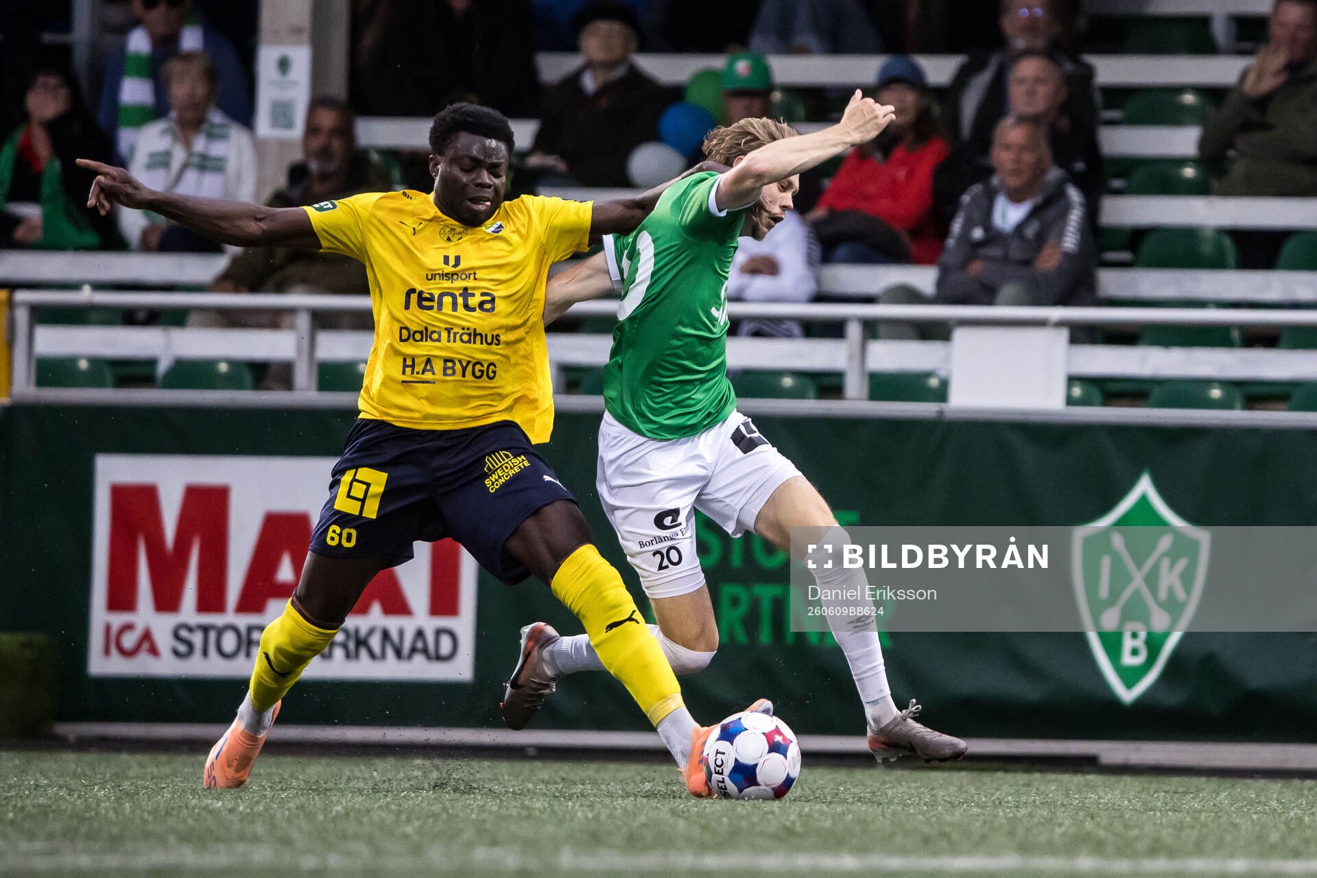 Ljungskiles Gideon Mensah och Brages Gustav Nordh
