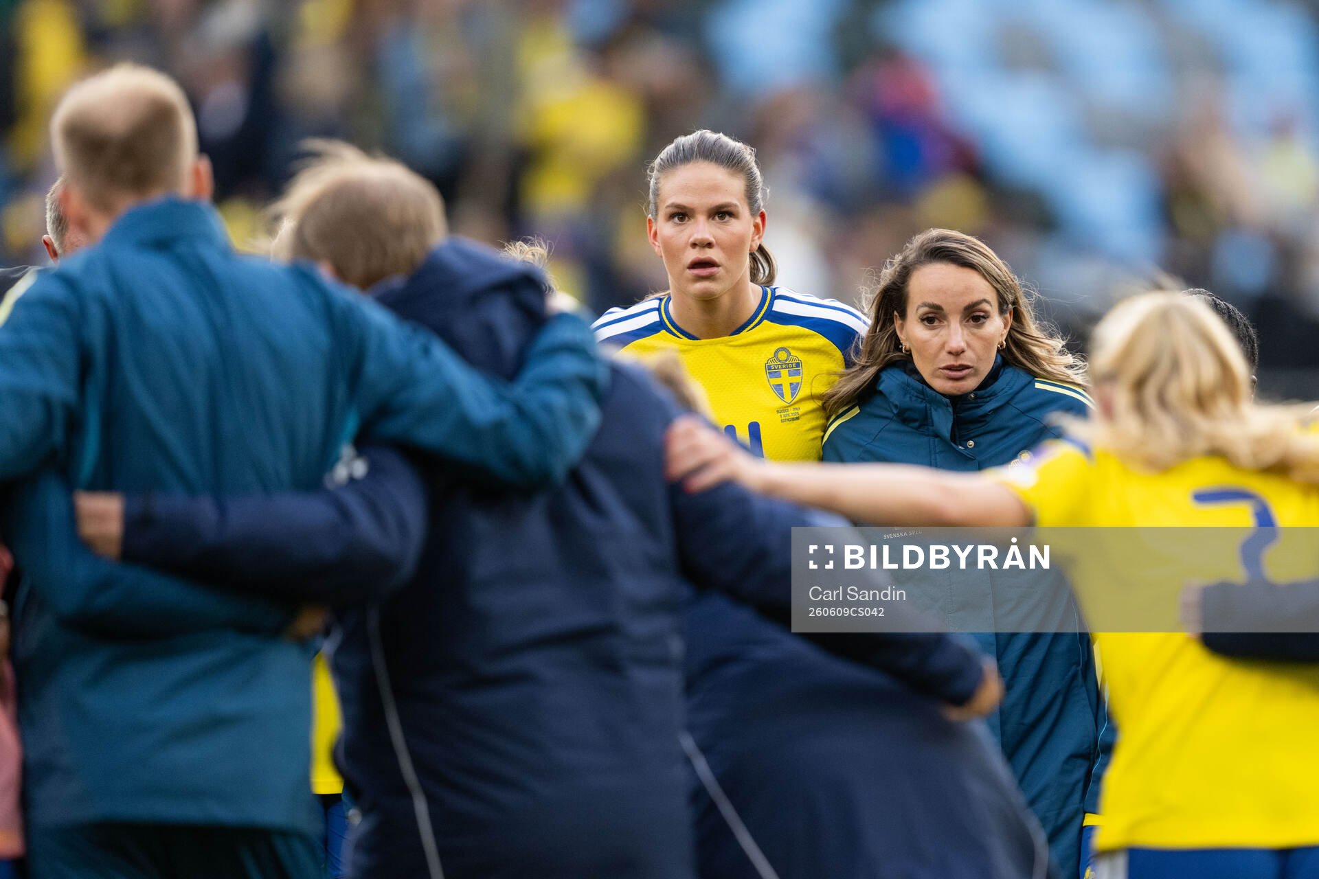 Bella Andersson and Kosovare Asllani of Sweden