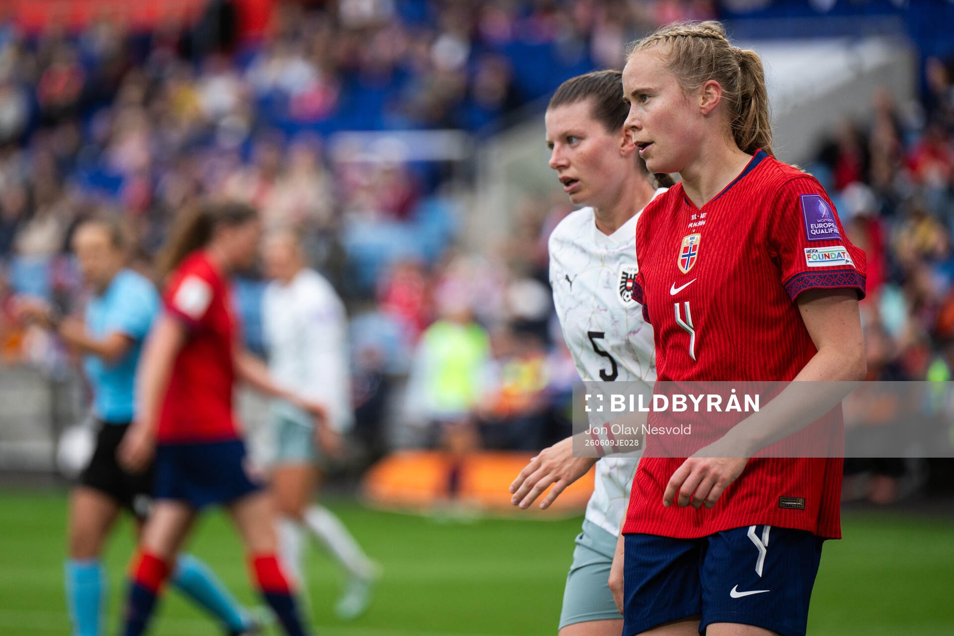 Claudia Wenger of Austria and Julie Blakstad of Norway