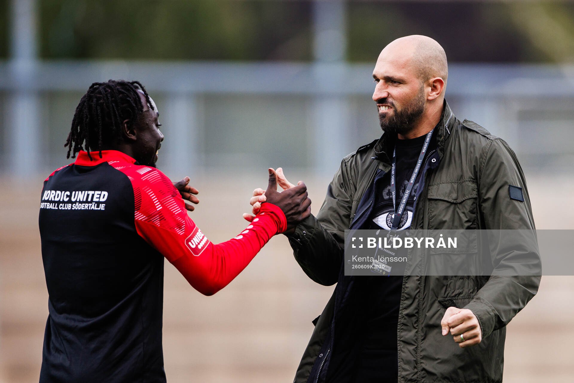 Nordic Uniteds Kalipha Jawla och sportchef Dejan Garaca
