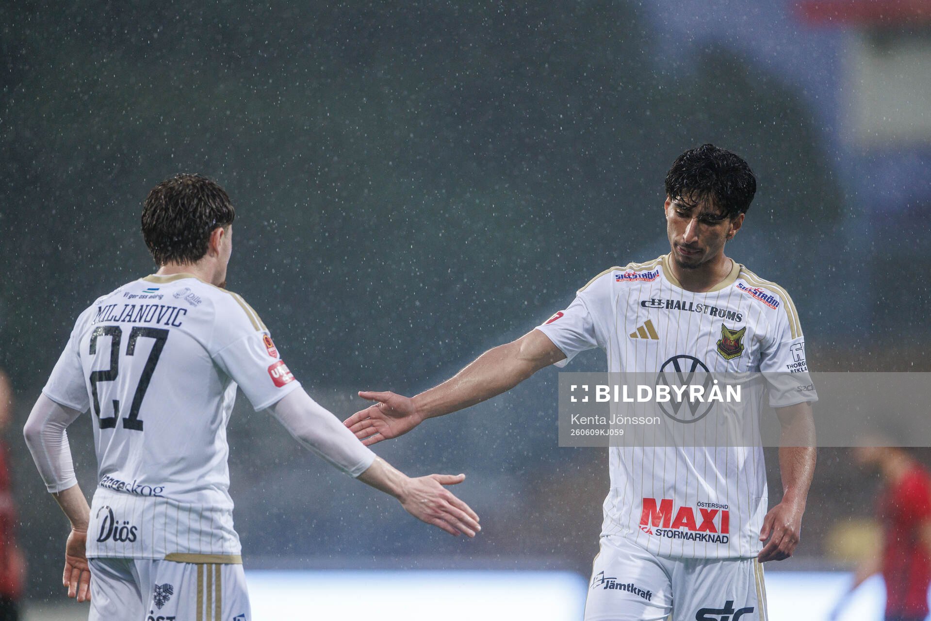 Östersunds Abdulla Abodi Qasem och Daniel Miljanovic