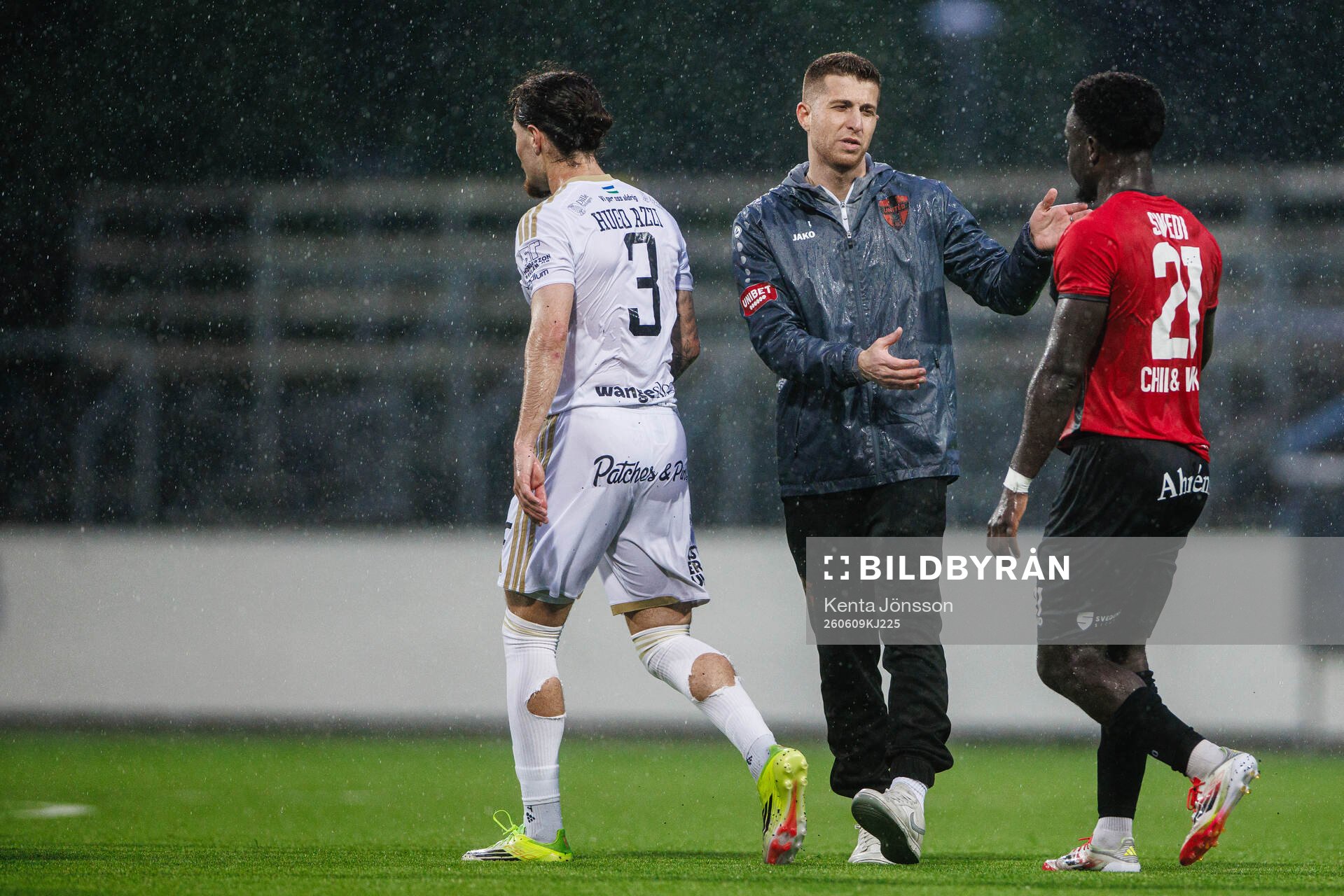 Nordic Uniteds tränare Steven Younan och Emmanuel Swedi