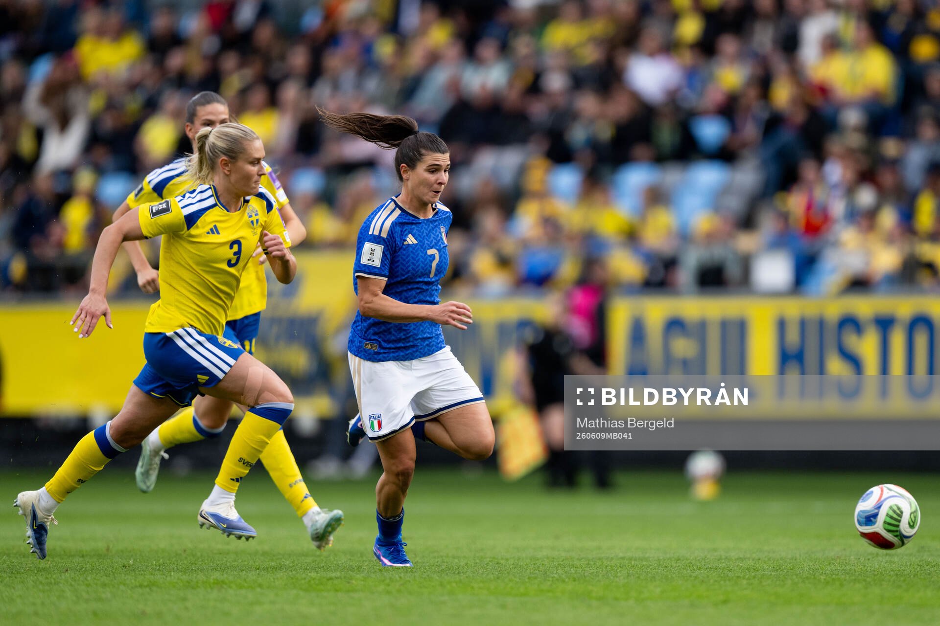Amanda Nildén of Sweden and Sofia Cantore of Italy
