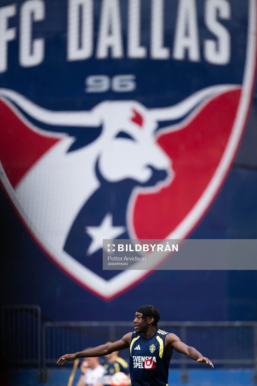Anthony Elanga of the Swedish national football team at a